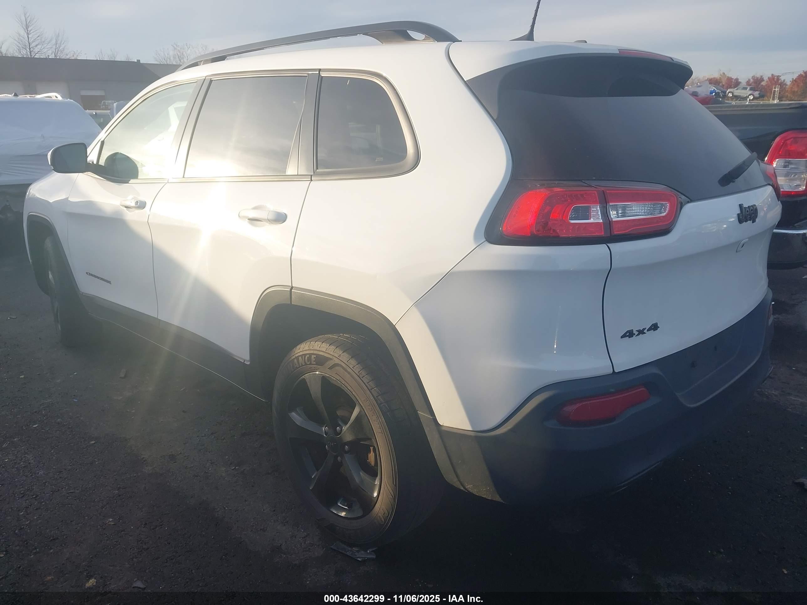 JEEP CHEROKEE image 3