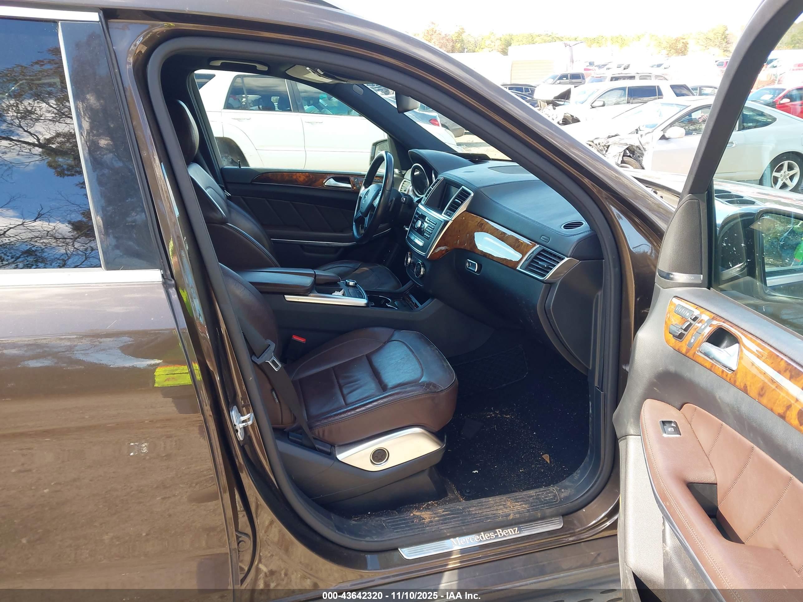 MERCEDES-BENZ GL image 5