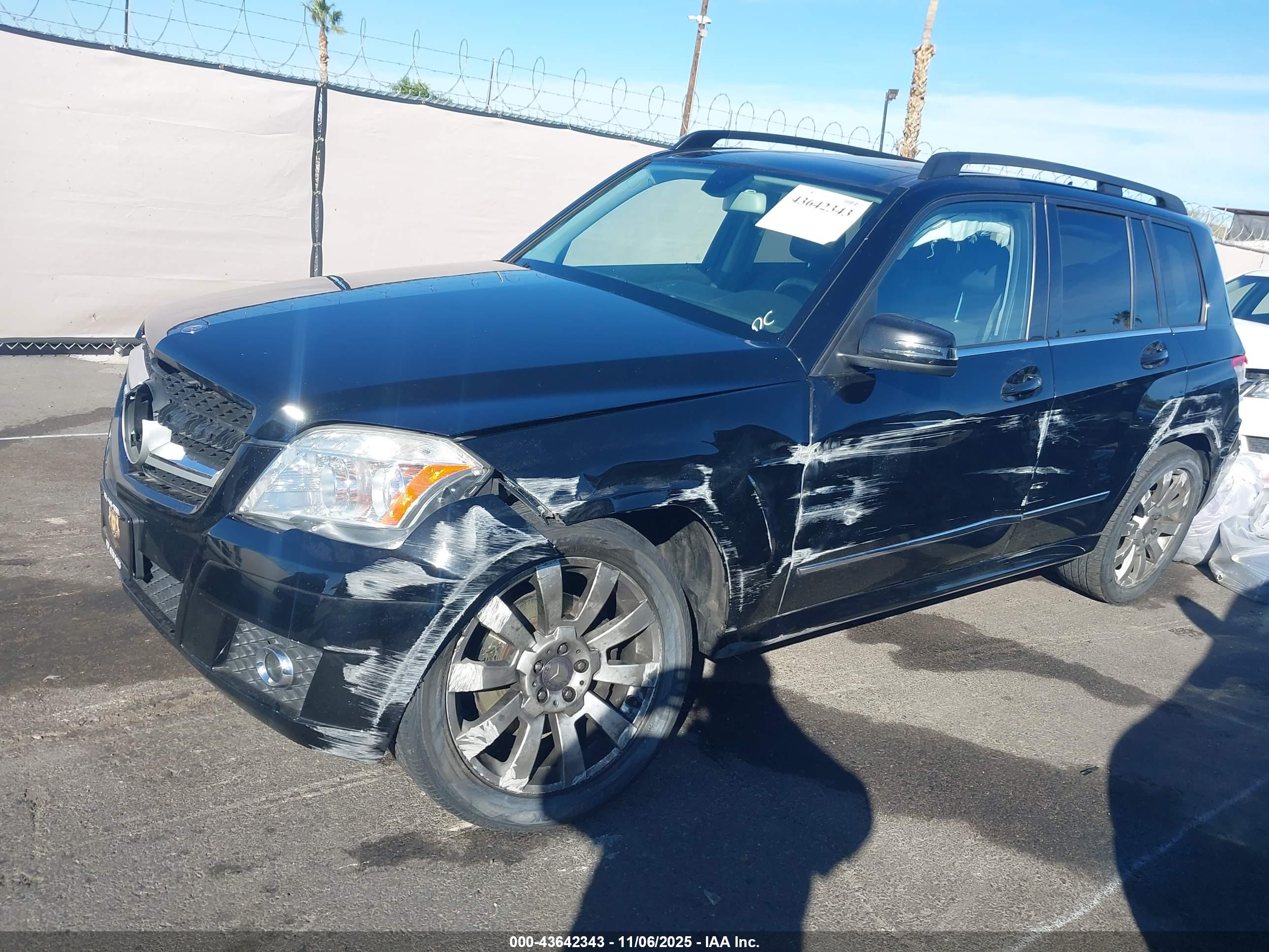 MERCEDES-BENZ GLK image 6