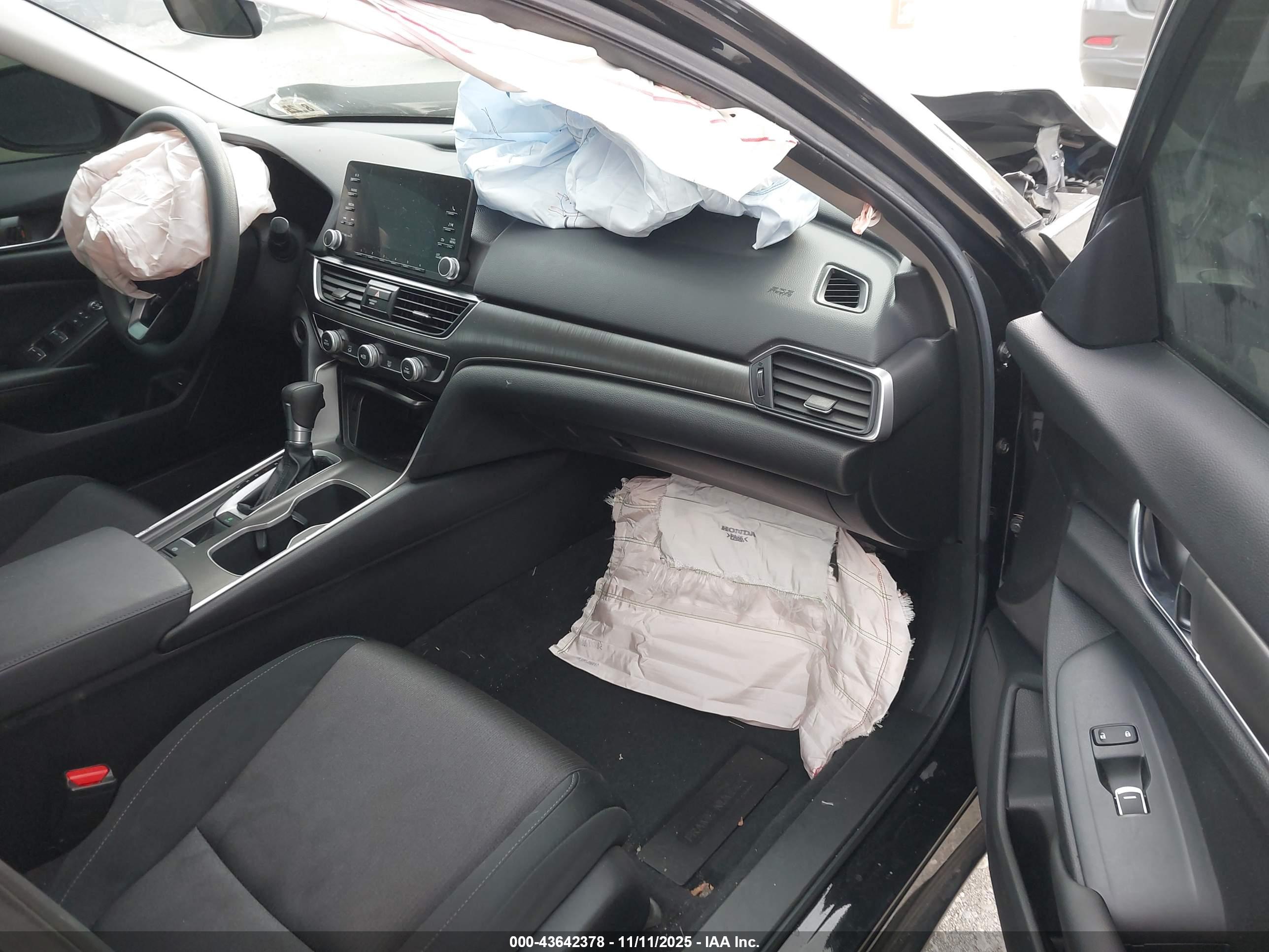 HONDA ACCORD image 5