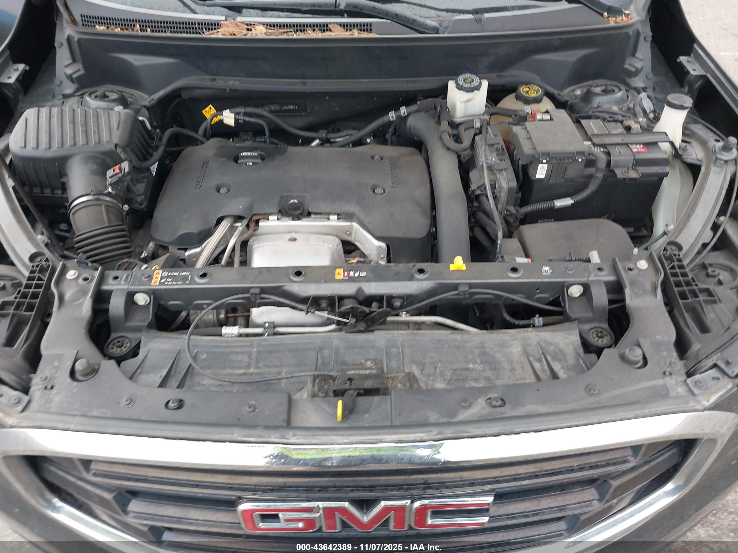 GMC TERRAIN image 10
