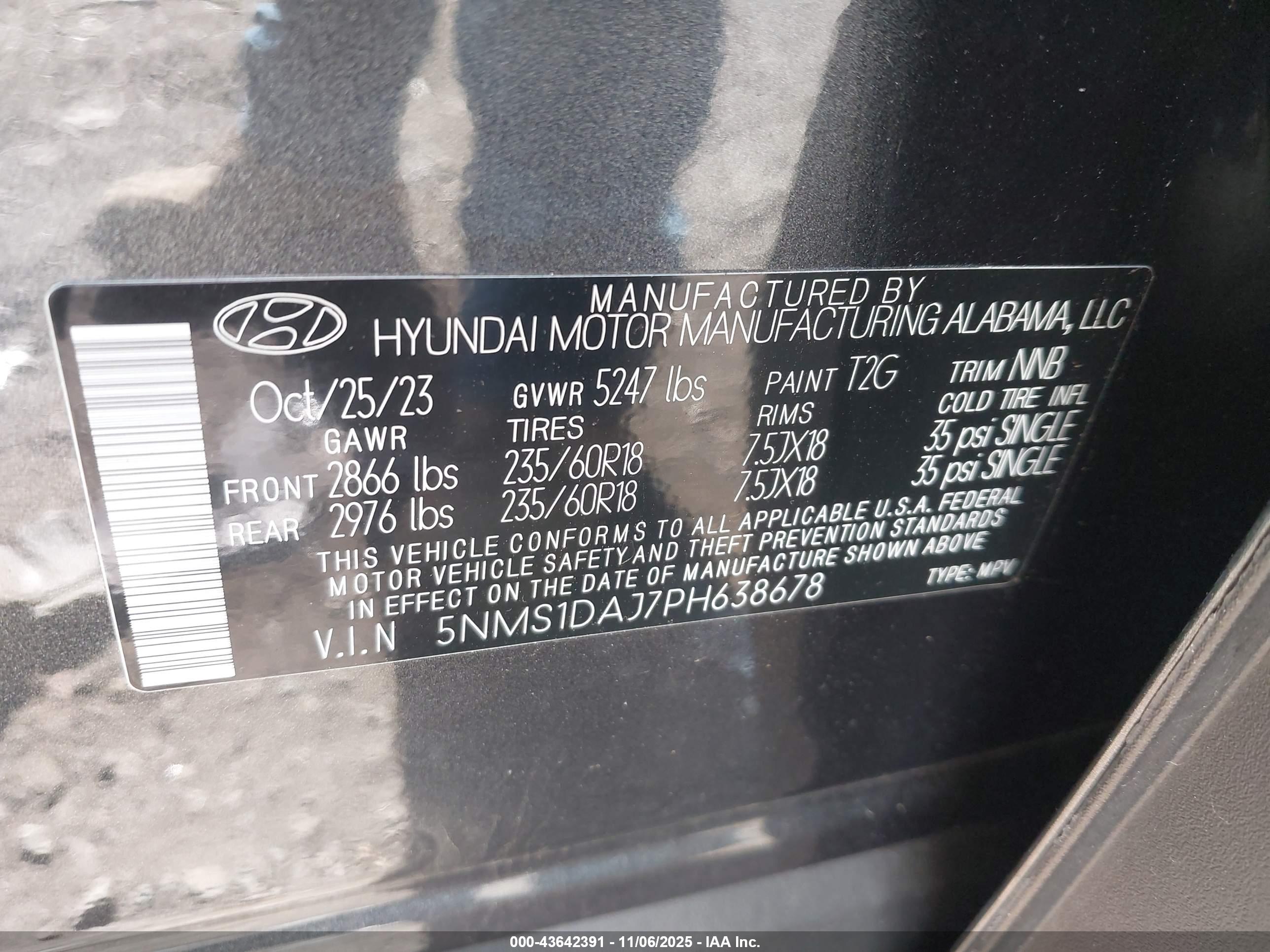HYUNDAI SANTA image 9
