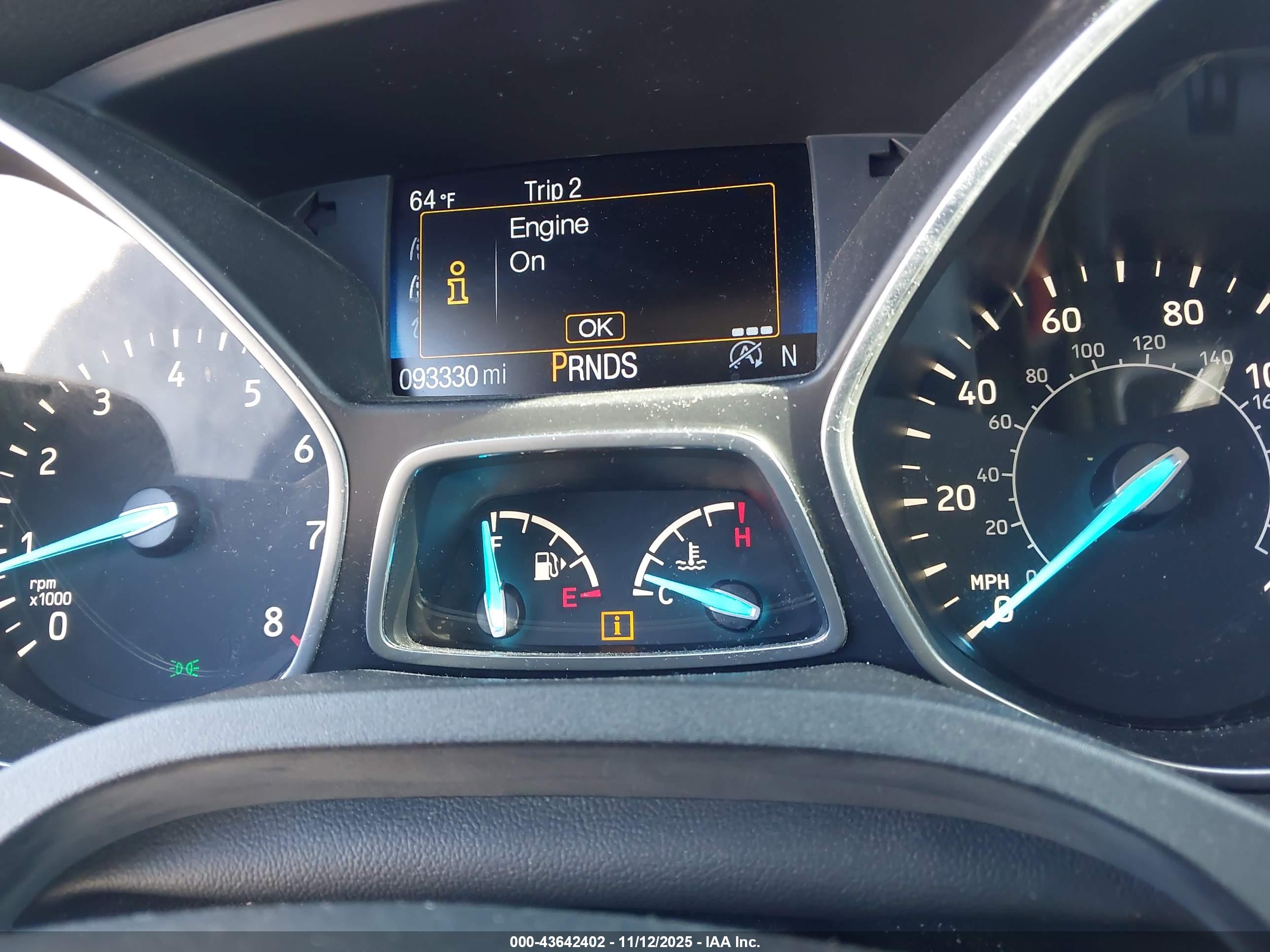 FORD ESCAPE image 7