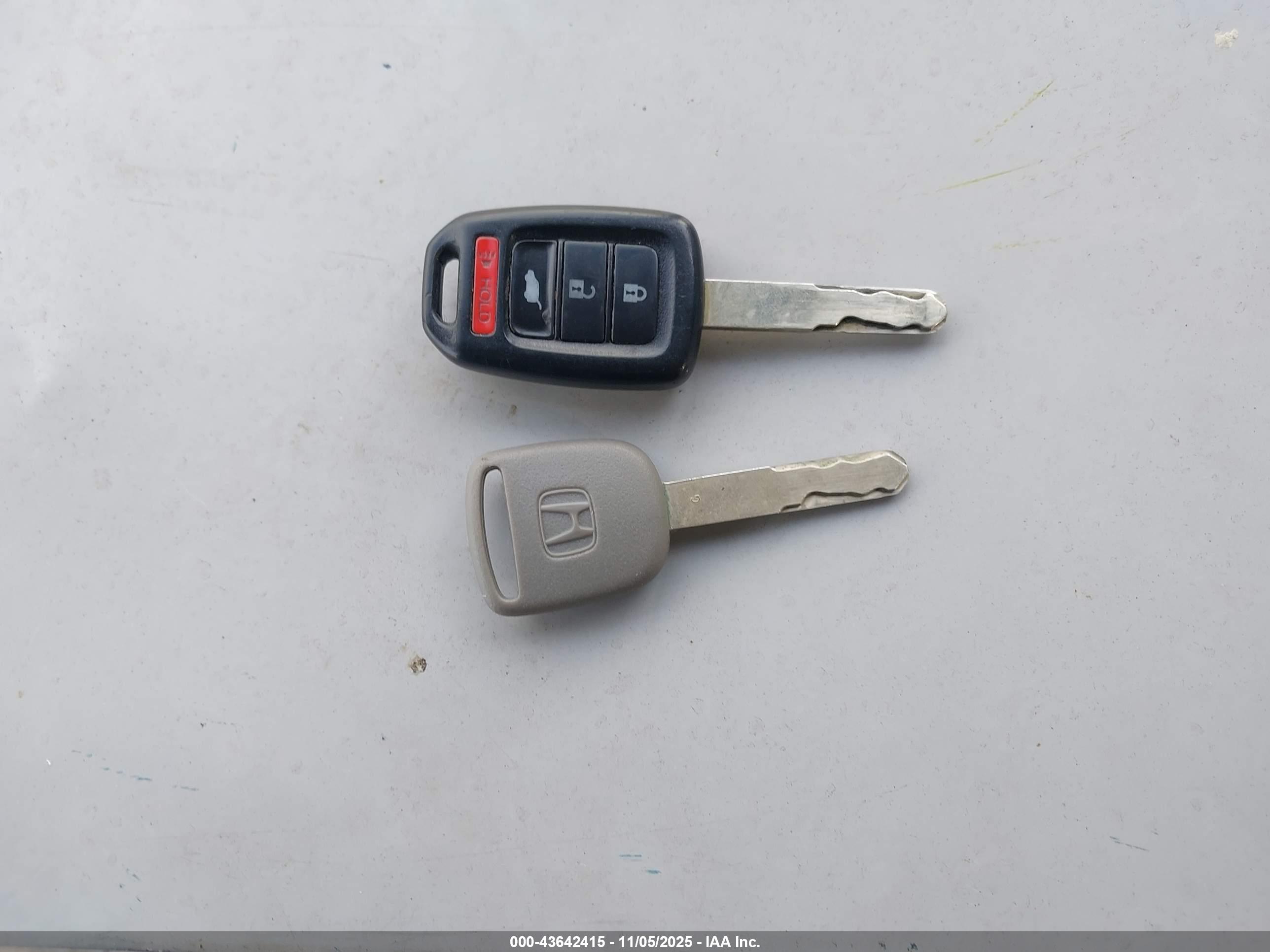 HONDA CR-V image 11