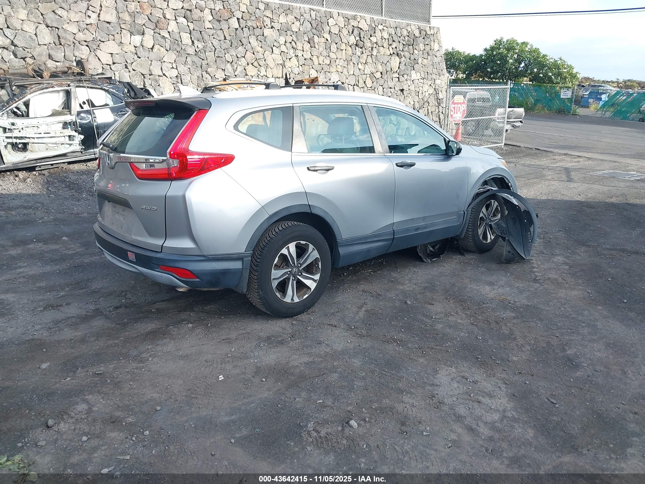 HONDA CR-V image 4