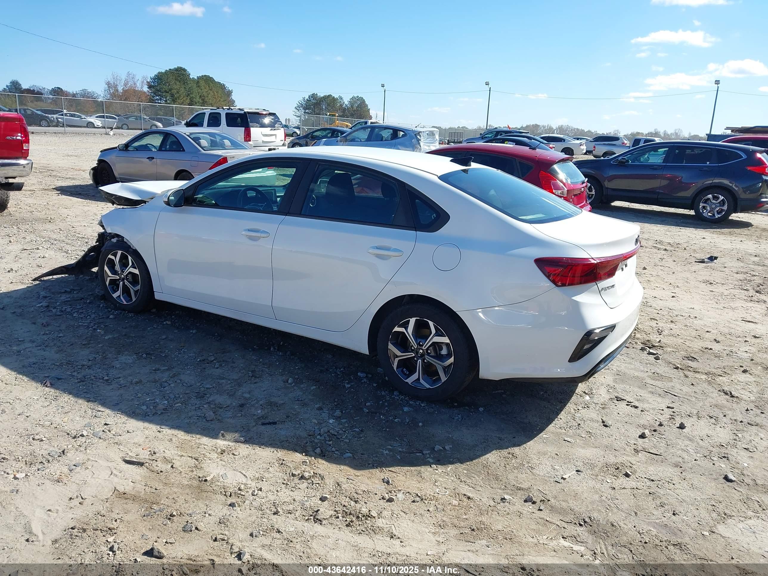KIA FORTE image 3
