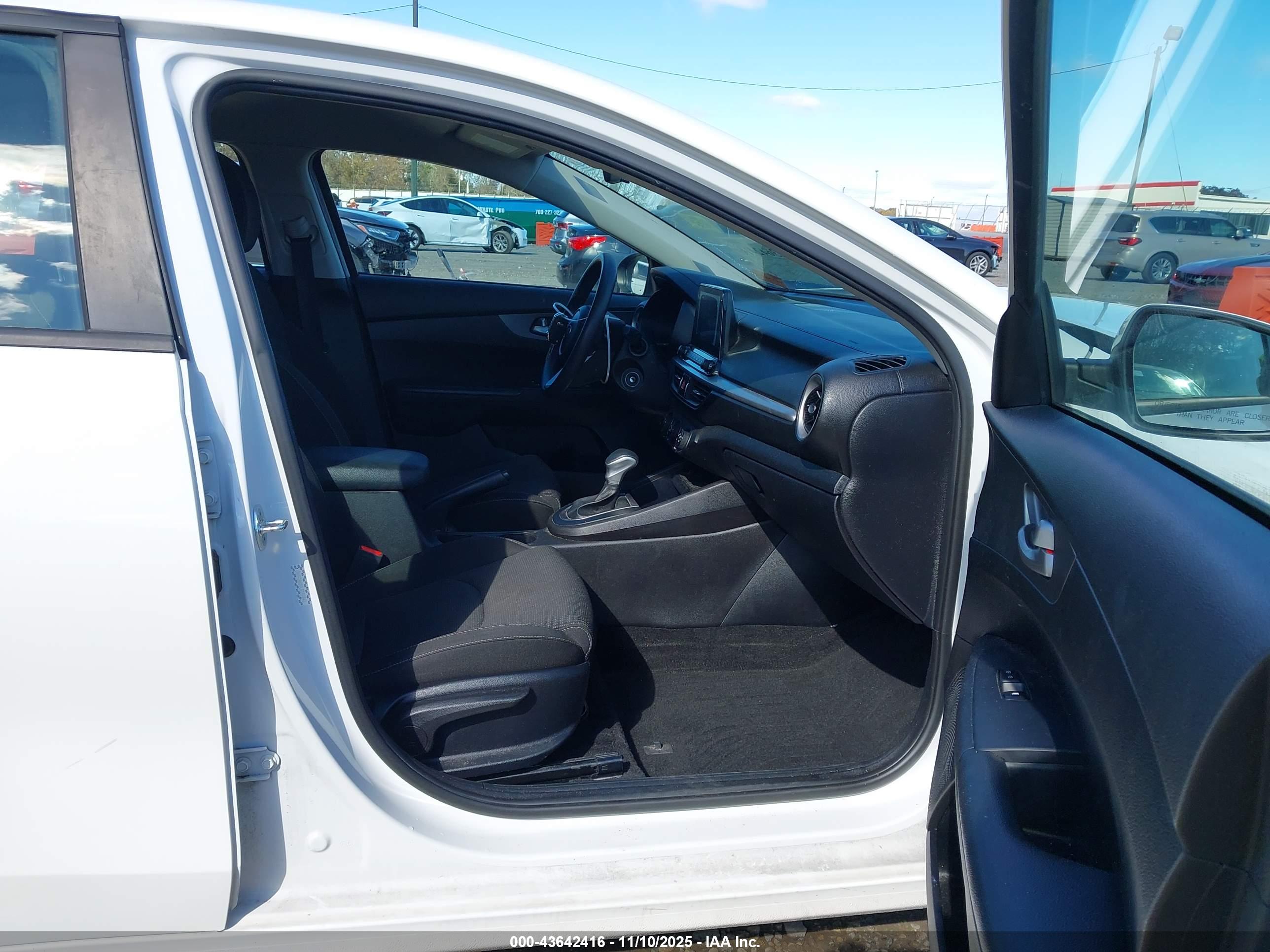 KIA FORTE image 5