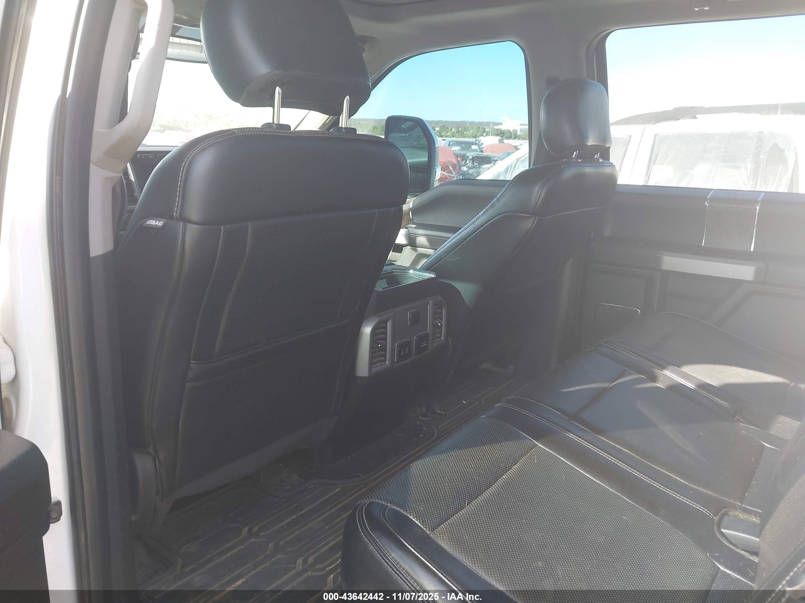 FORD F-350 image 7