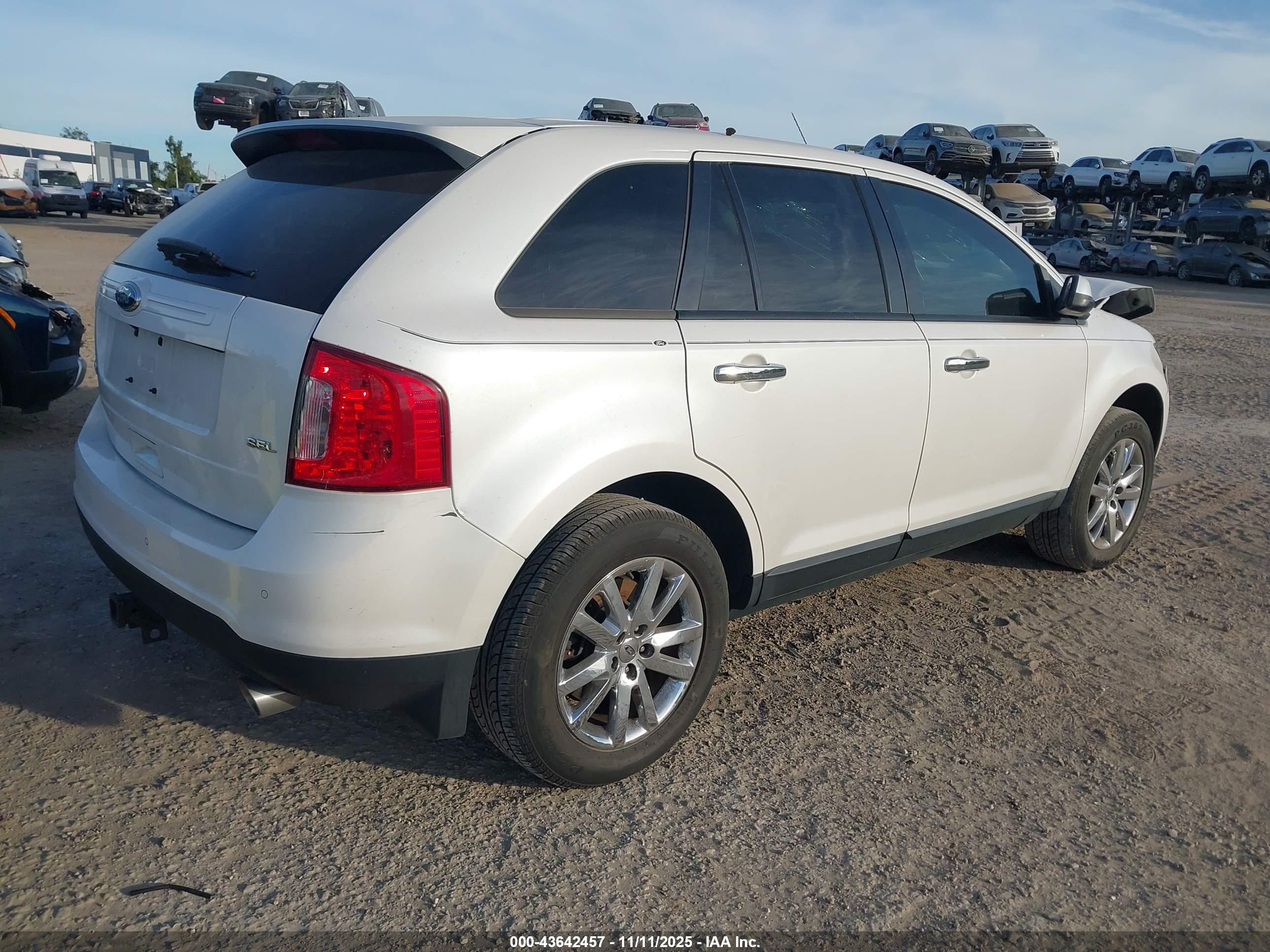 FORD EDGE image 4