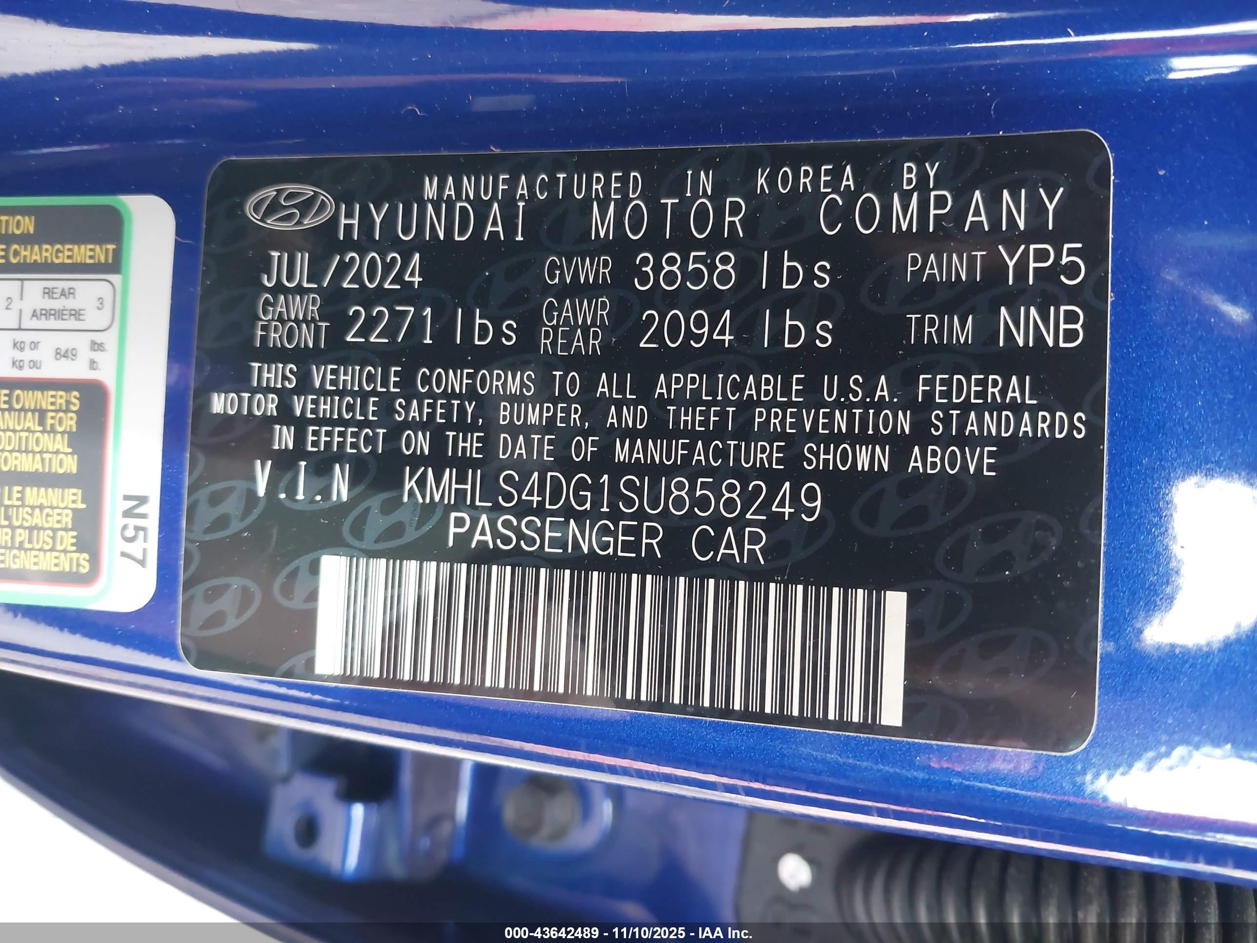 HYUNDAI ELANTRA image 9