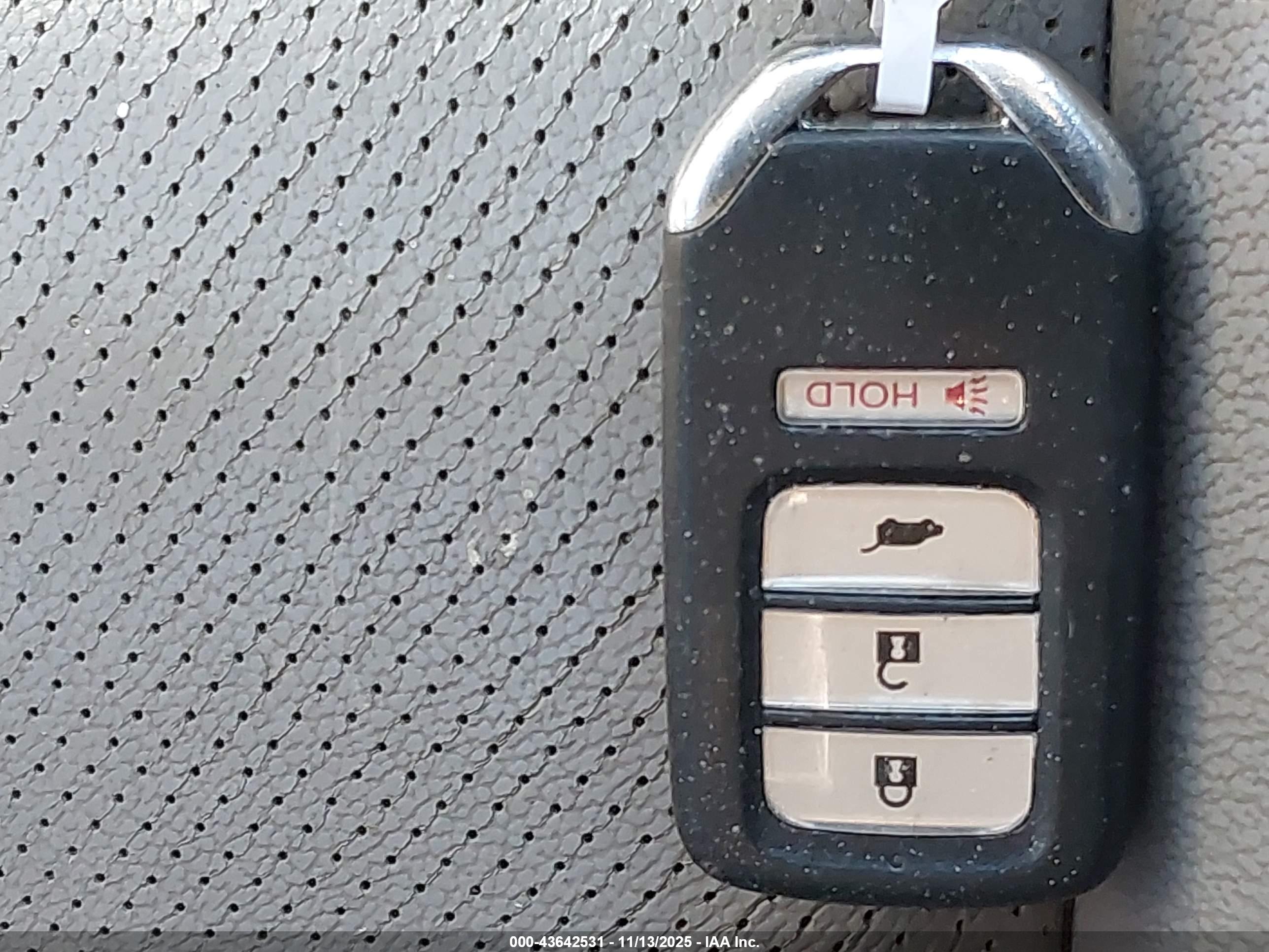 HONDA CR-V image 11