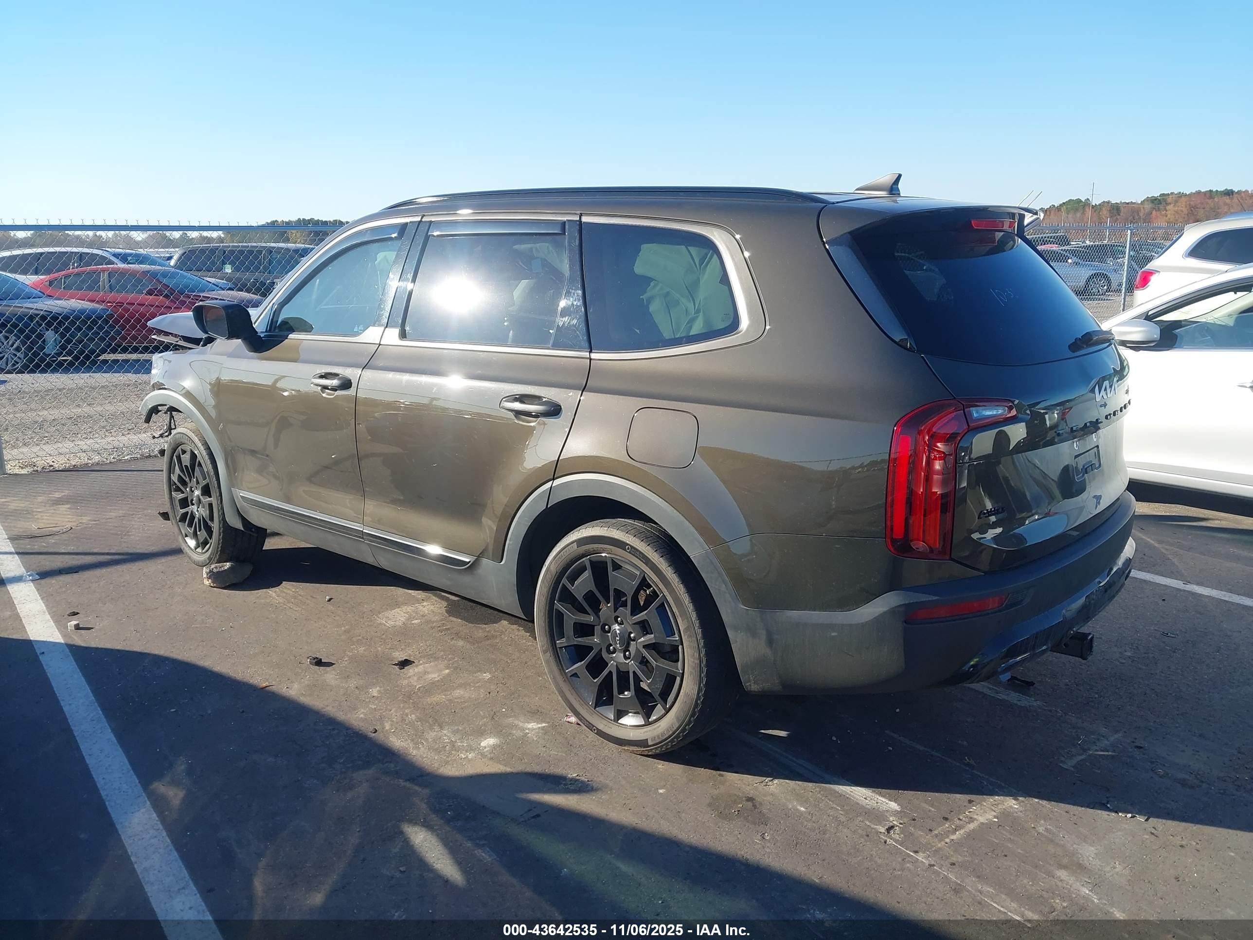 KIA TELLURIDE image 3