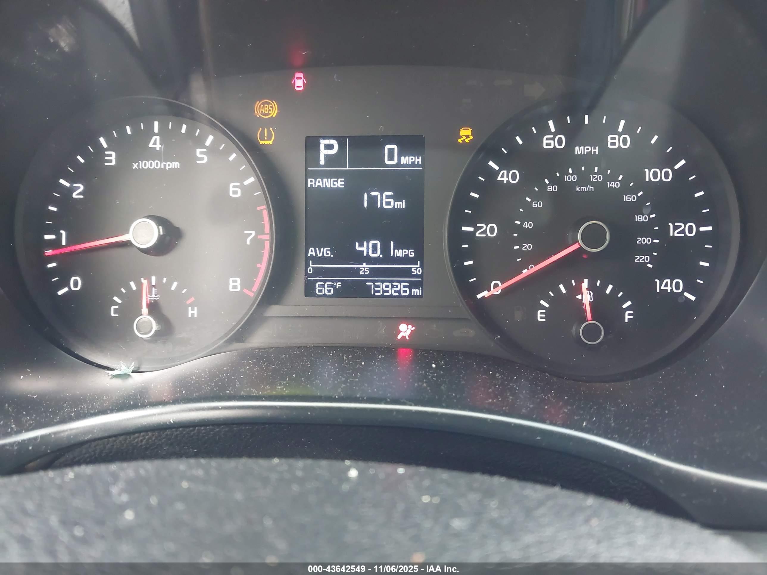 KIA RIO image 7