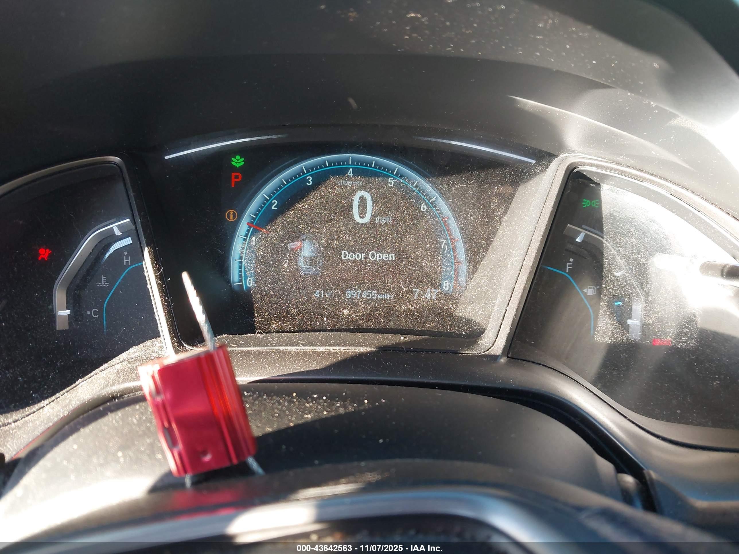 HONDA CIVIC image 7