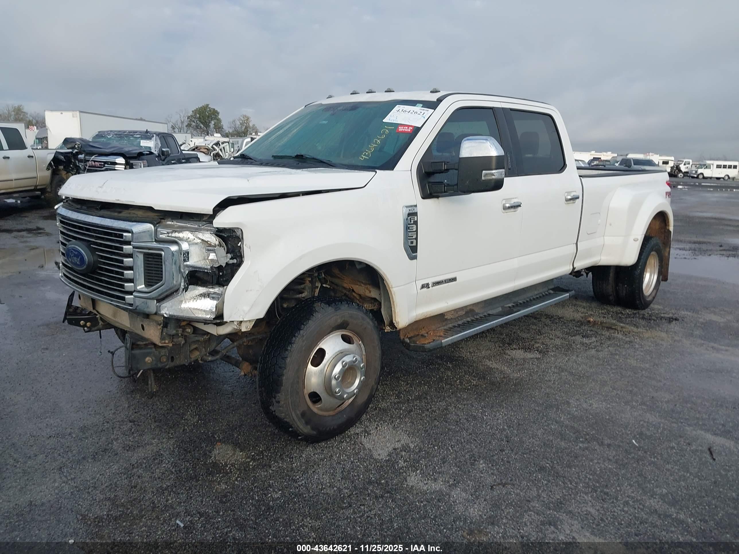 FORD F-350 image 2