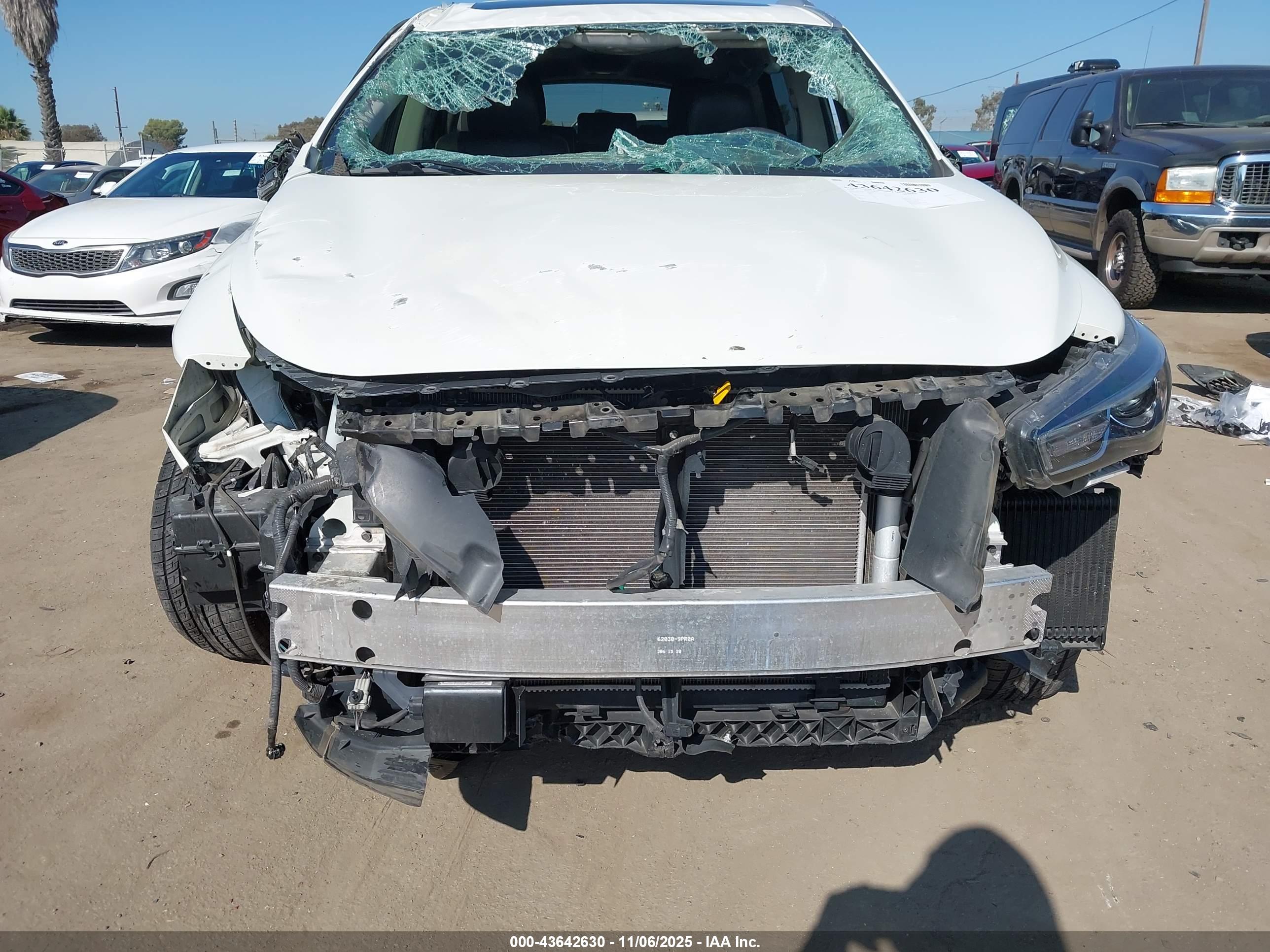 INFINITI QX60 image 6