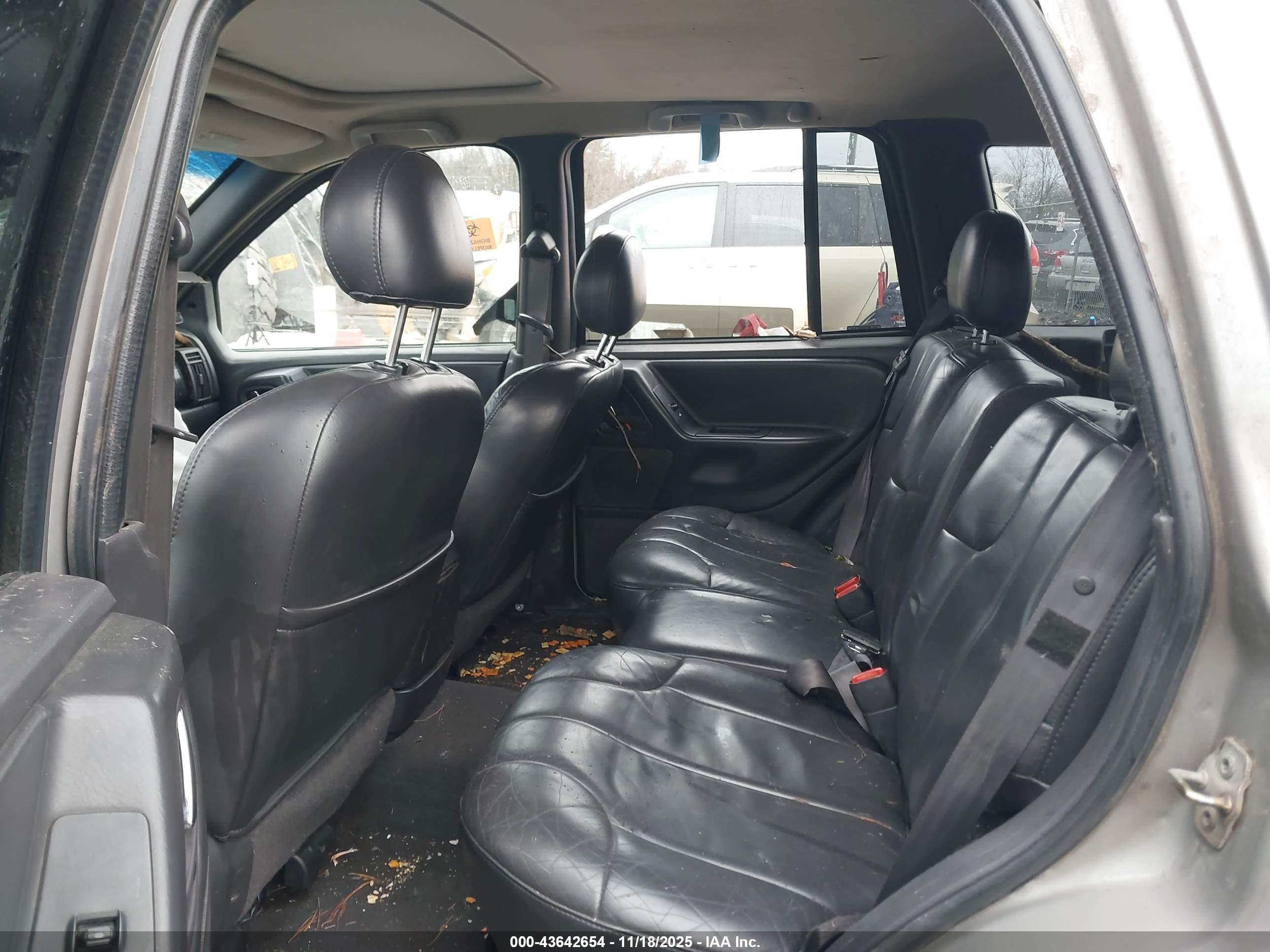 JEEP GRAND image 8