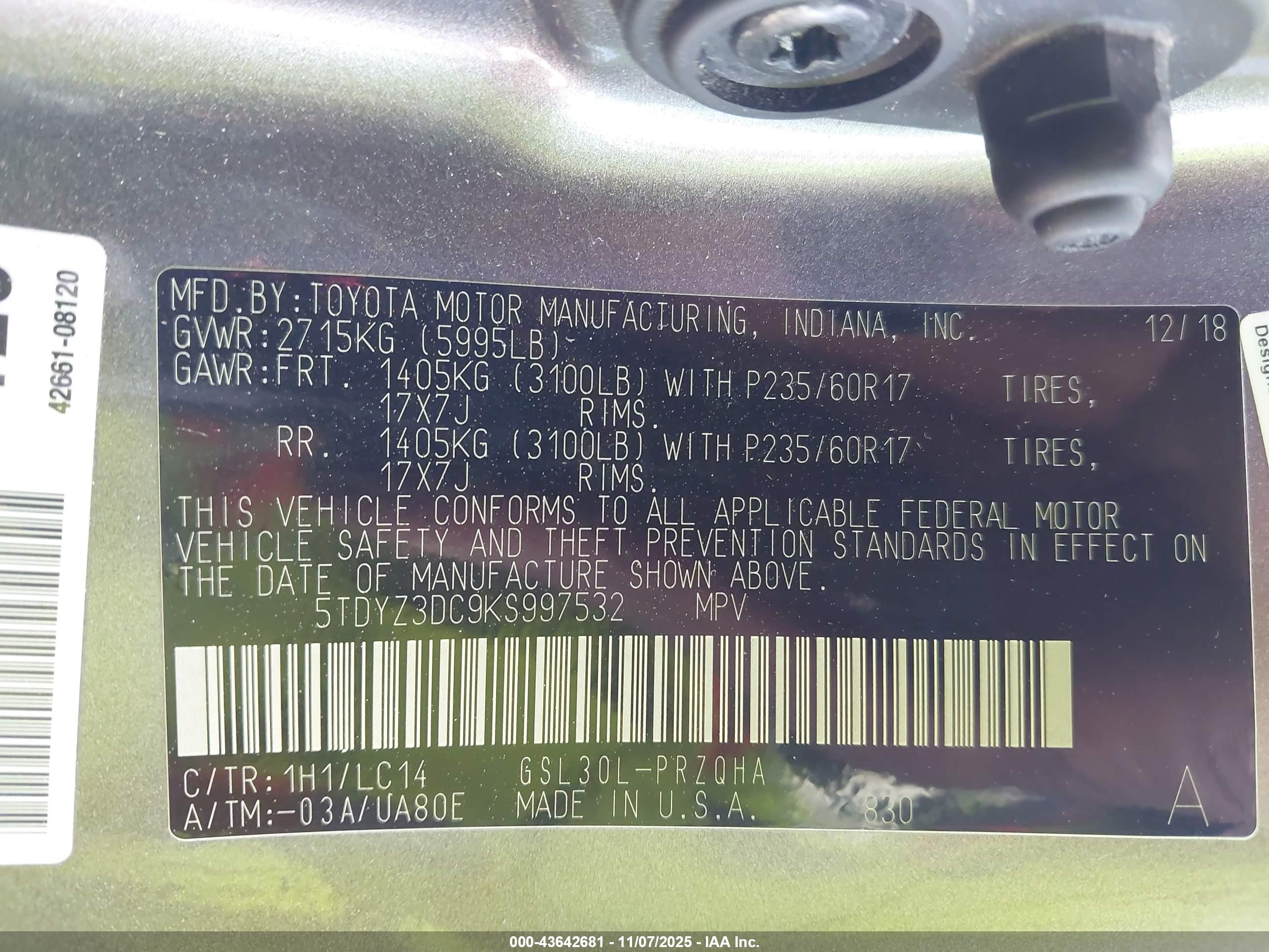 TOYOTA SIENNA image 9