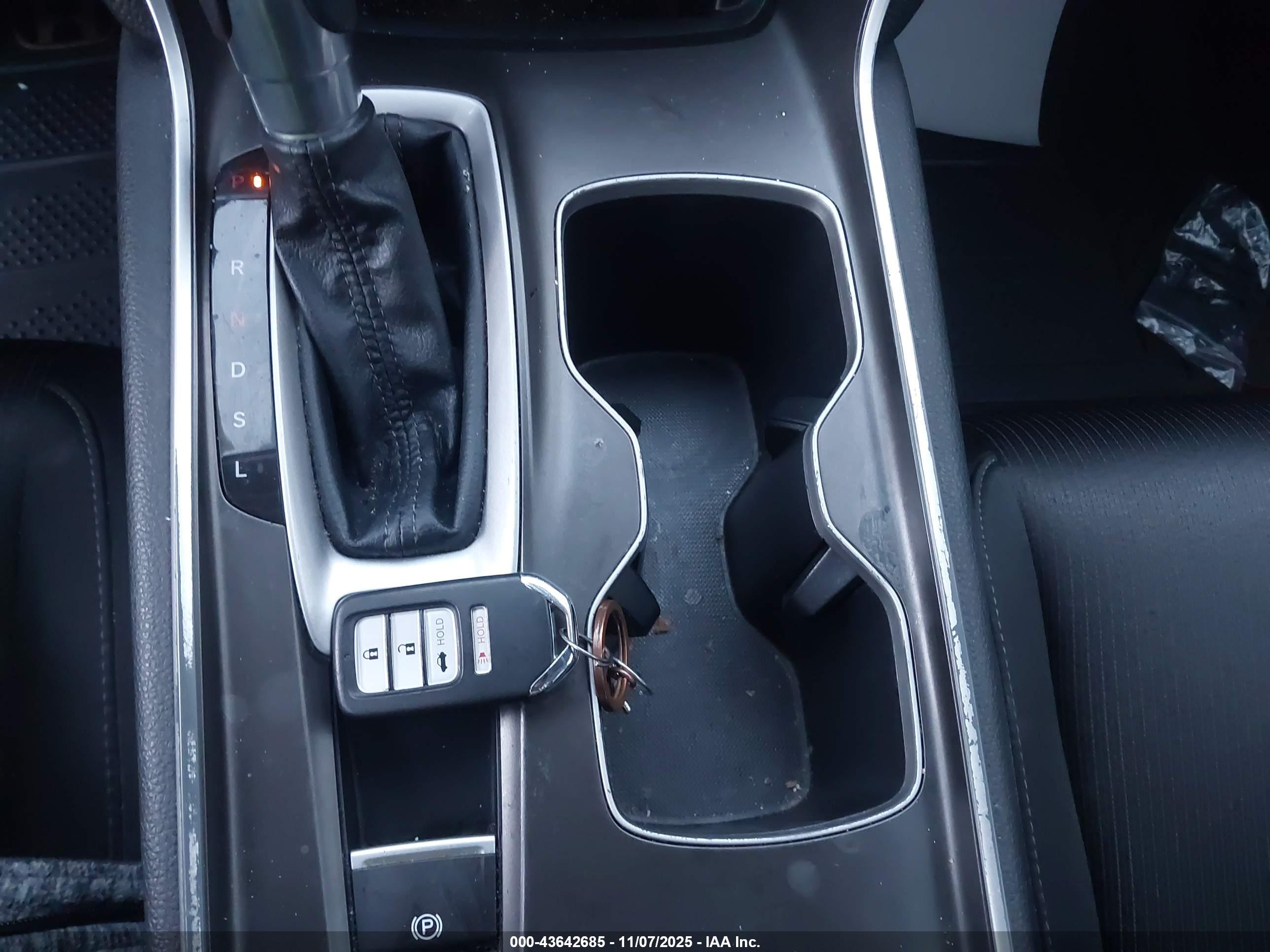 HONDA ACCORD image 11