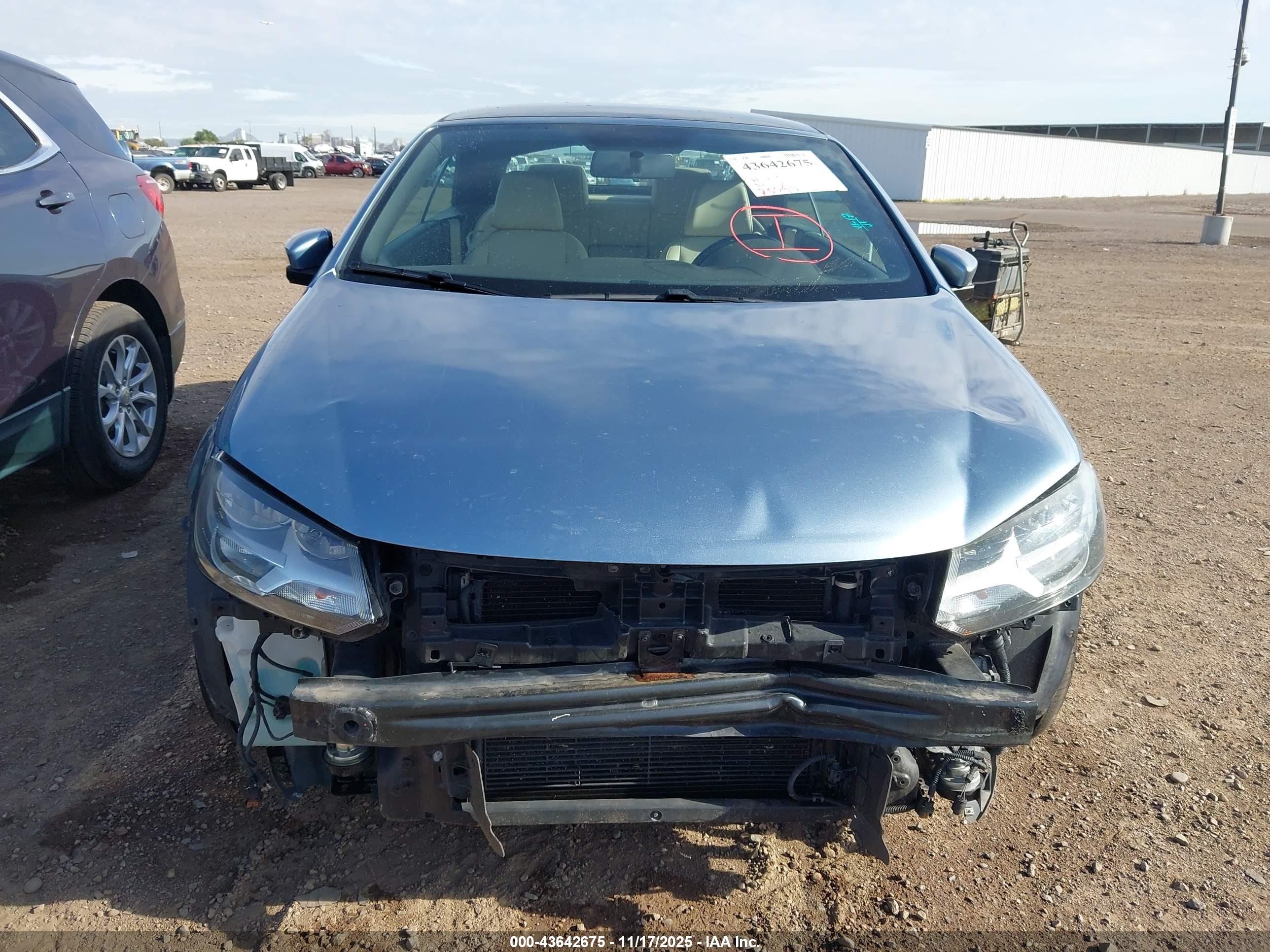 VOLKSWAGEN EOS image 6