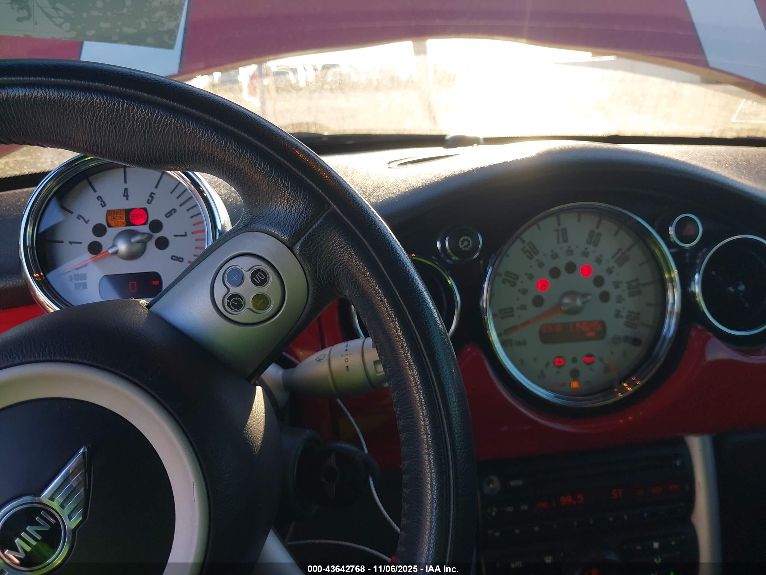 MINI COOPER image 7