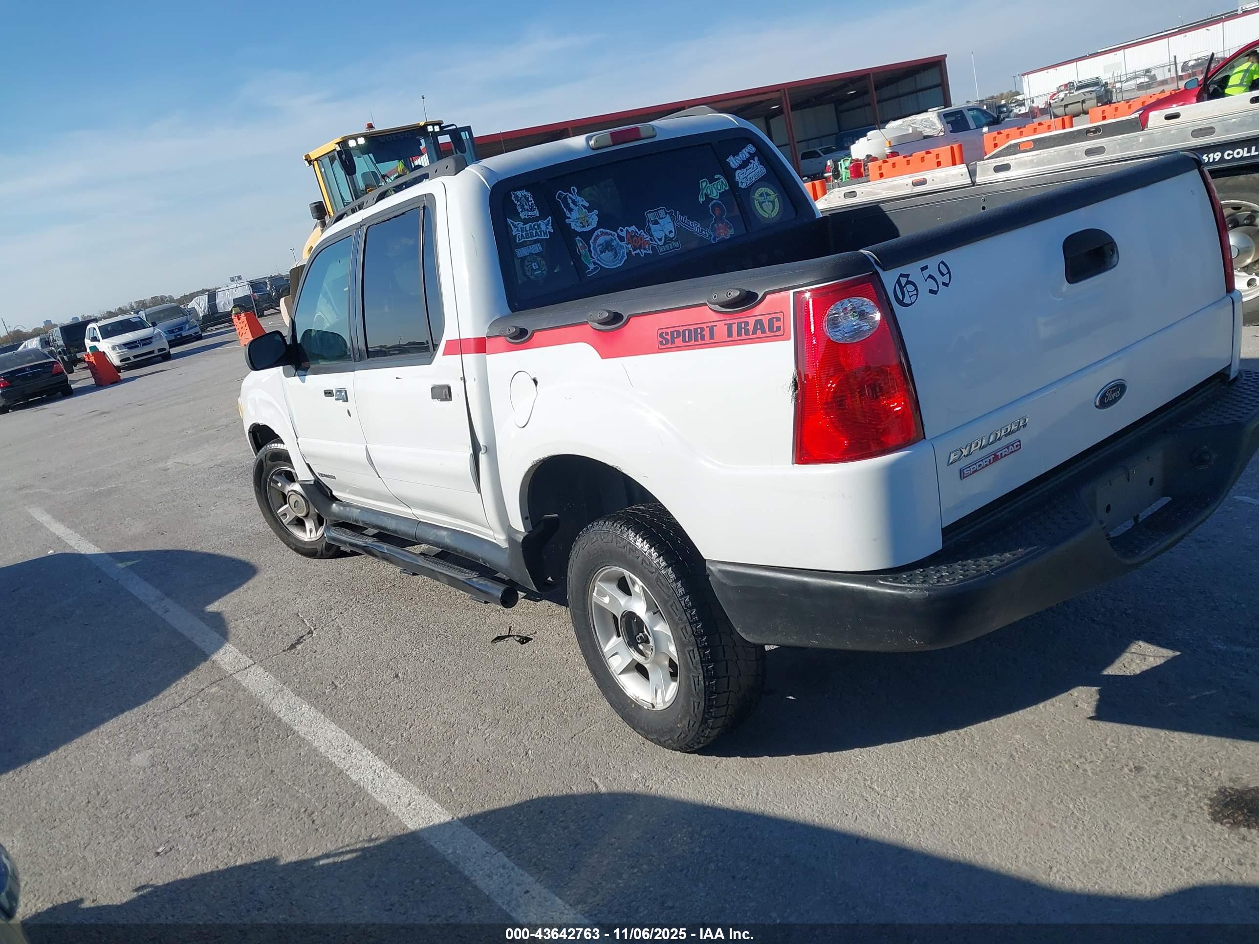 FORD EXPLORER image 3