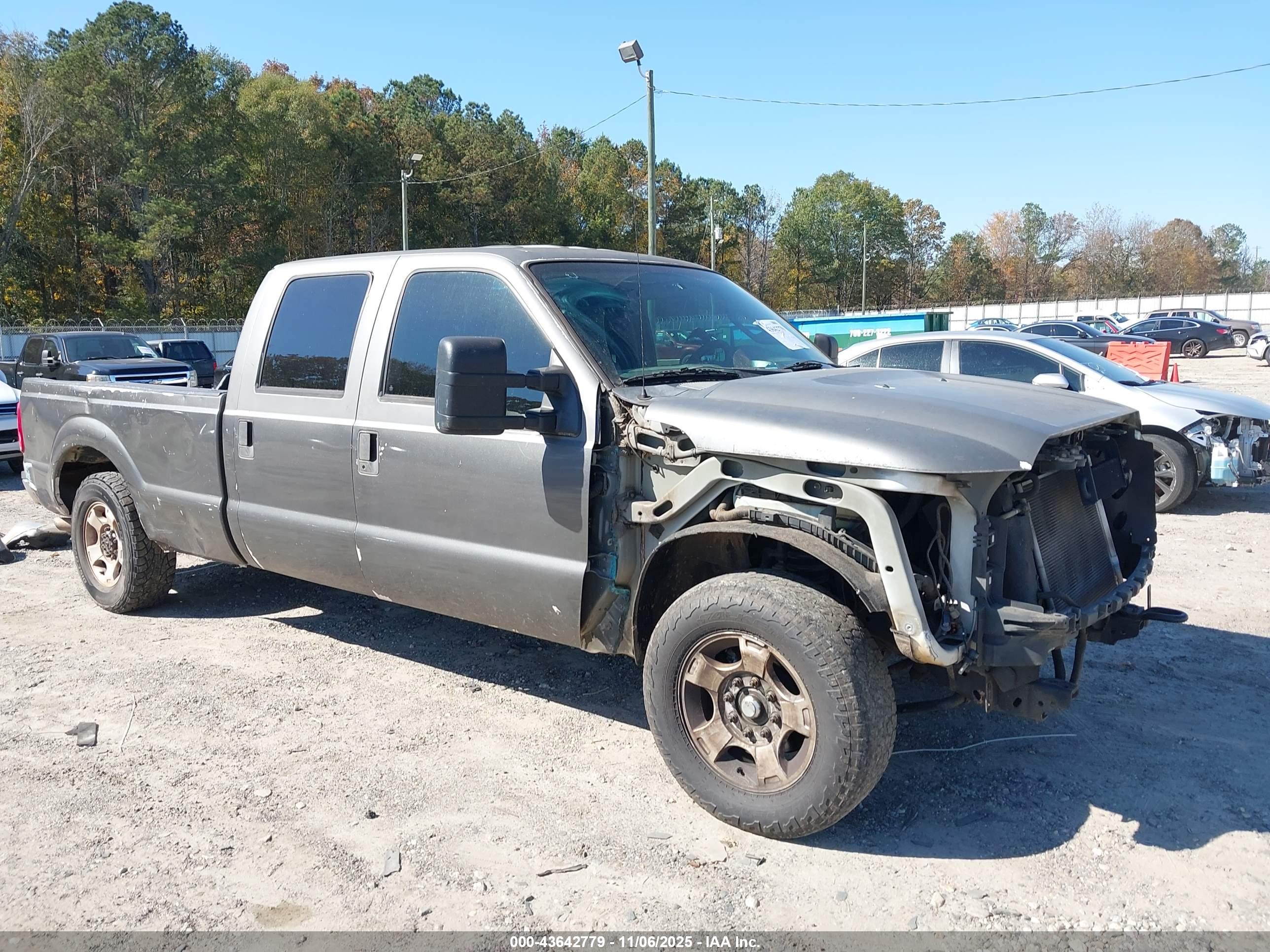 FORD F-250 image 6