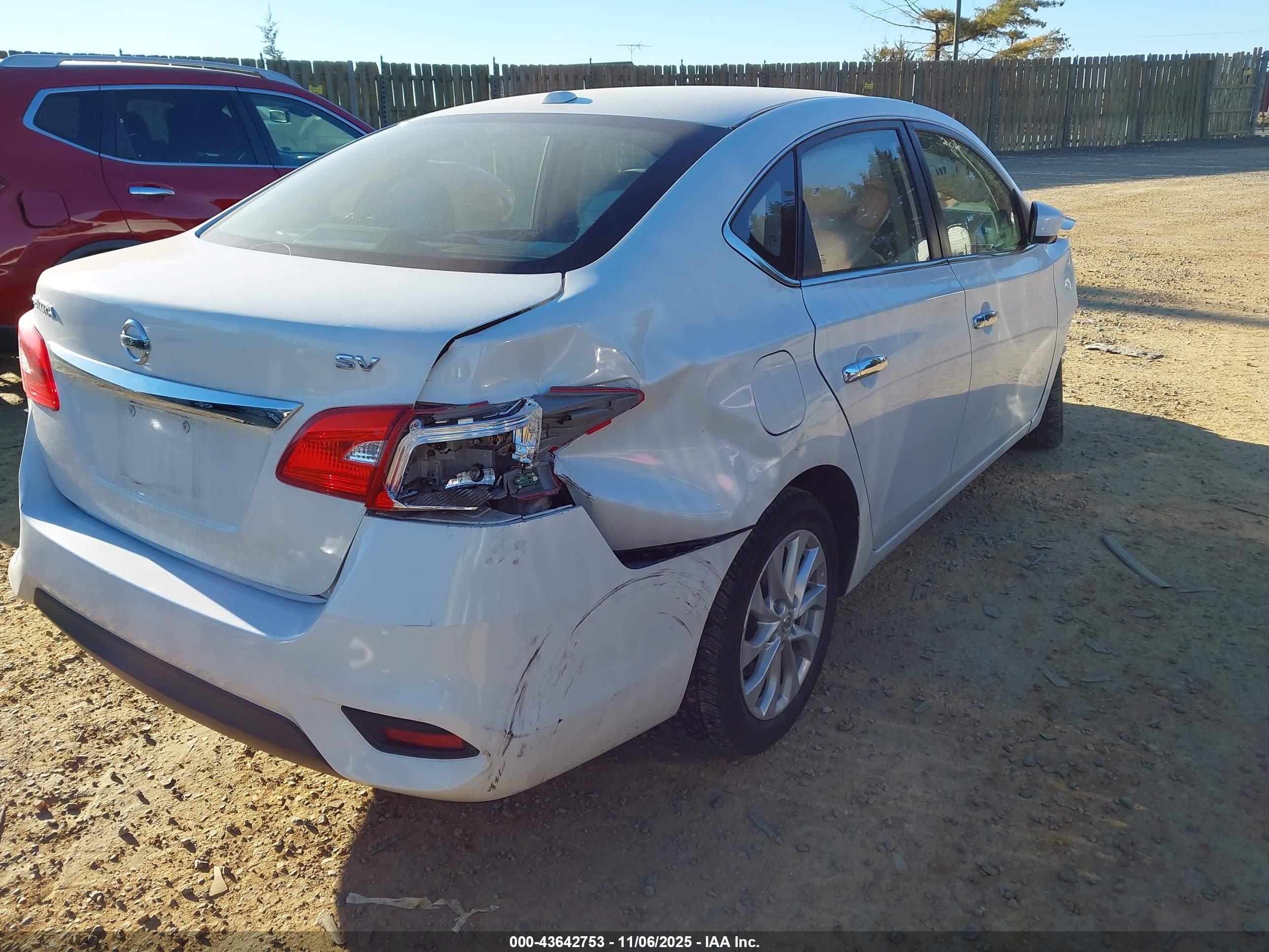 NISSAN SENTRA image 4