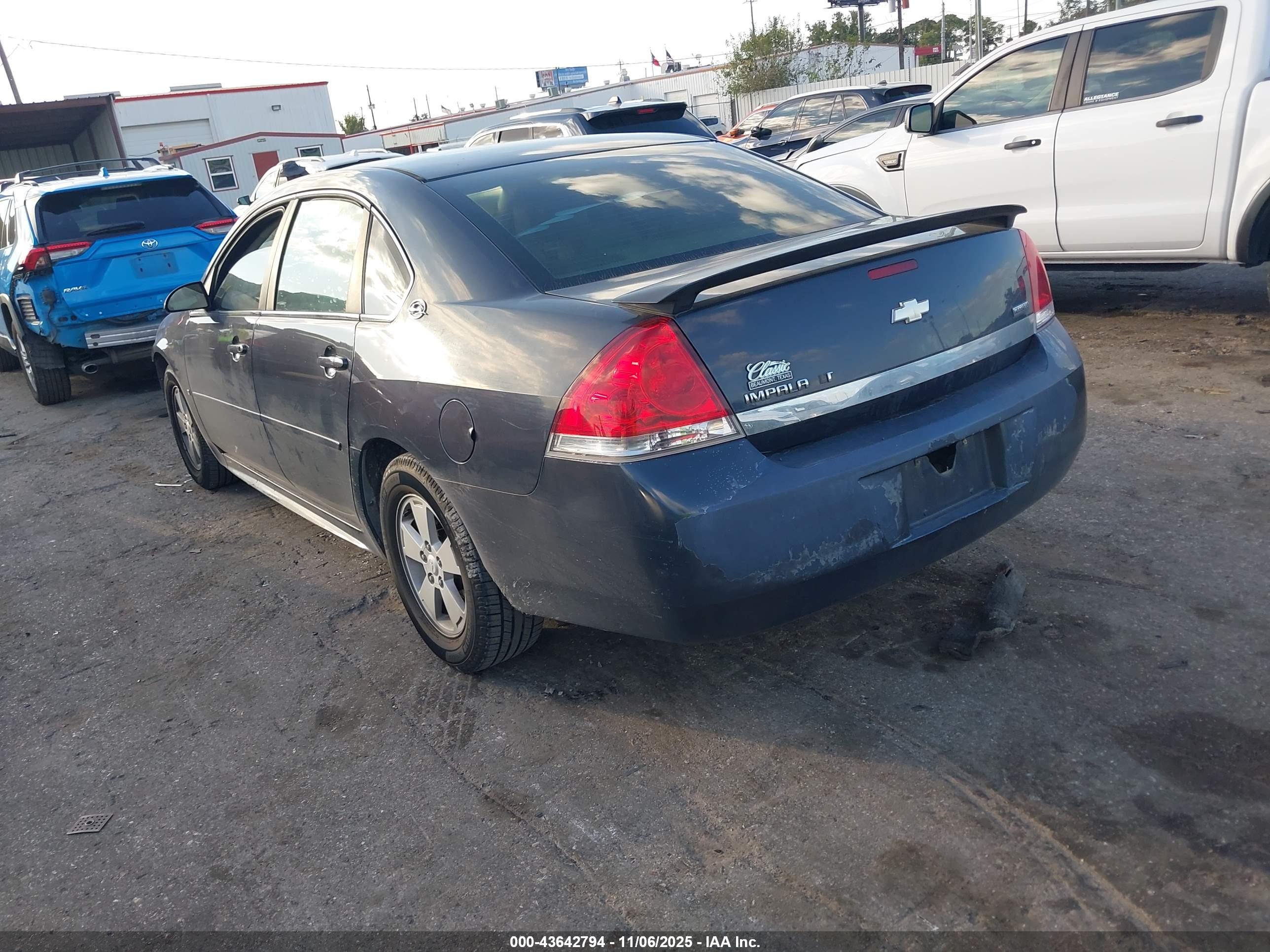 CHEVROLET IMPALA image 3