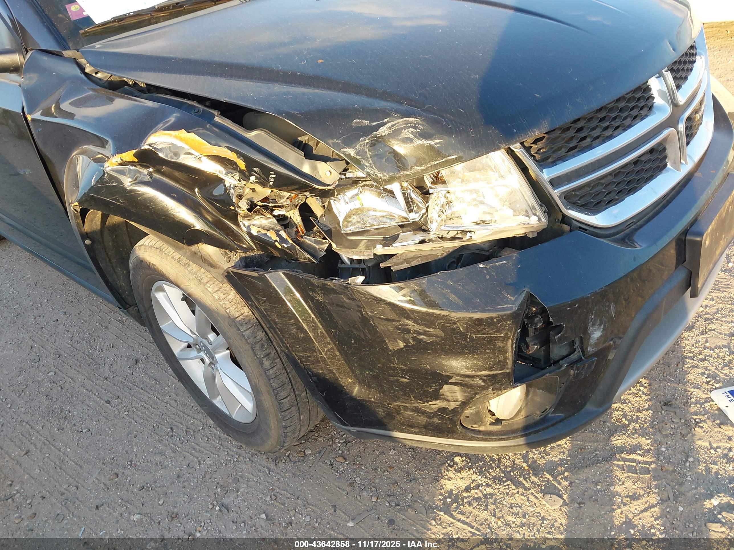 DODGE JOURNEY image 6