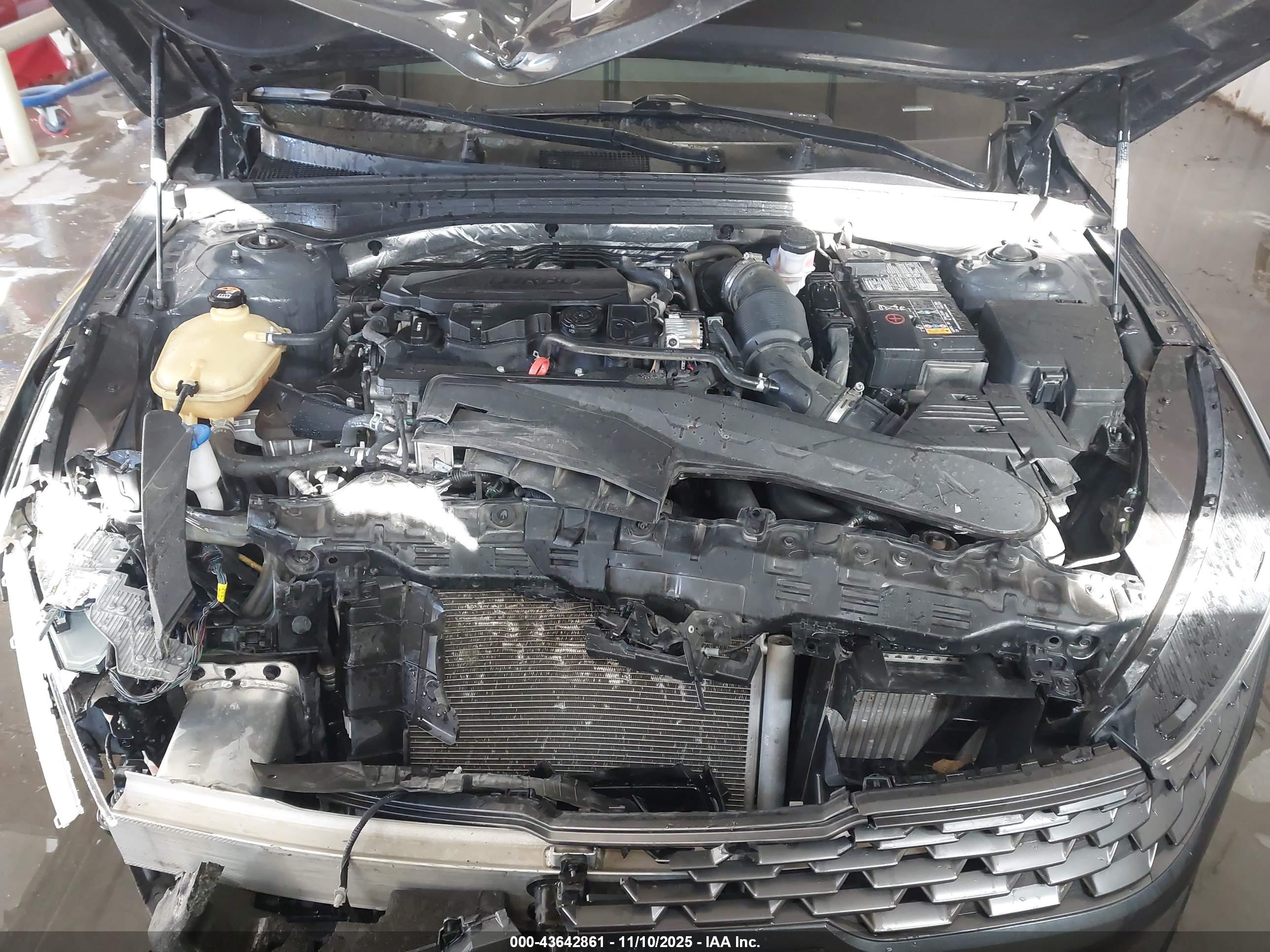 KIA K5 image 10
