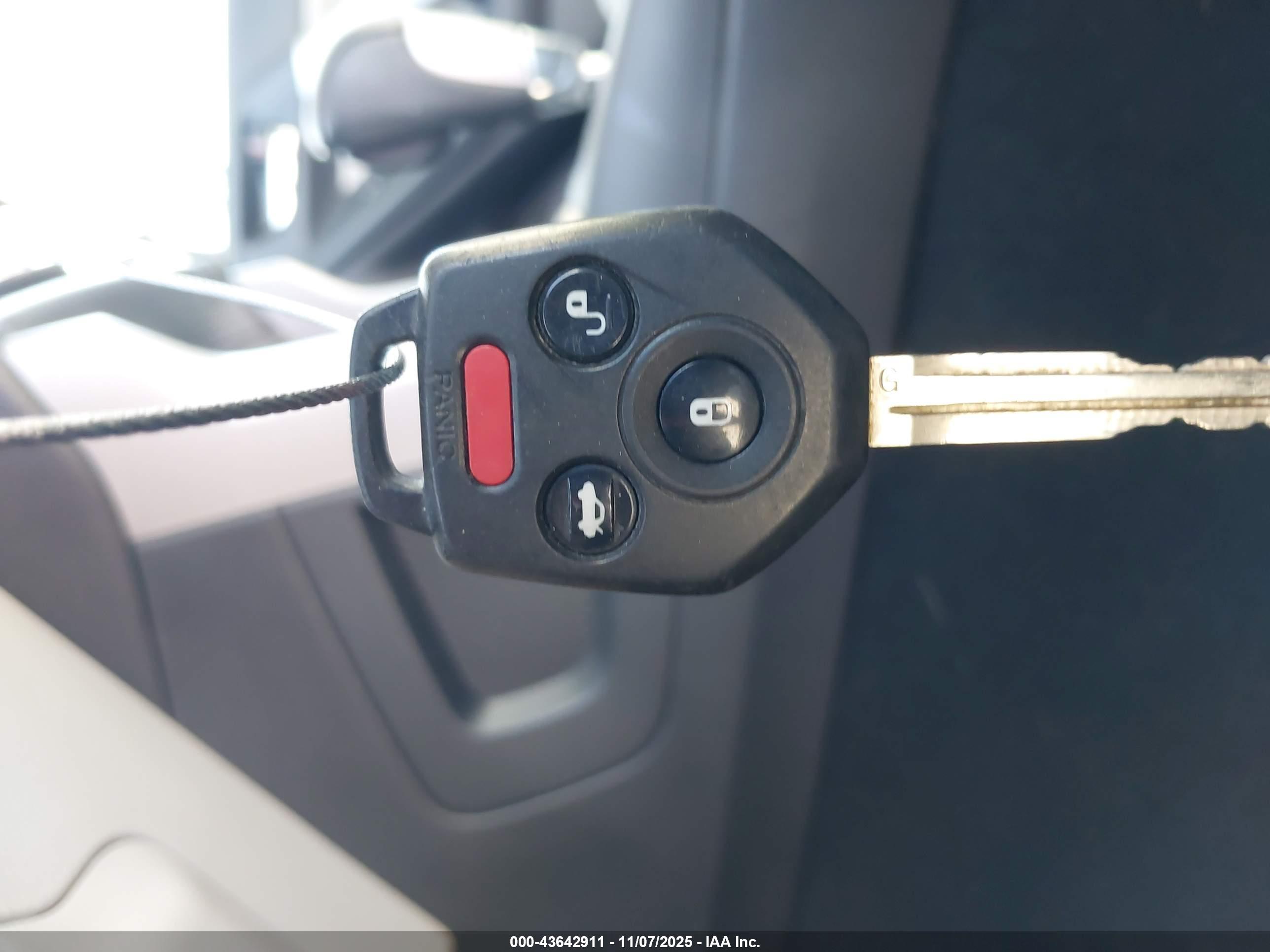 SUBARU FORESTER image 11