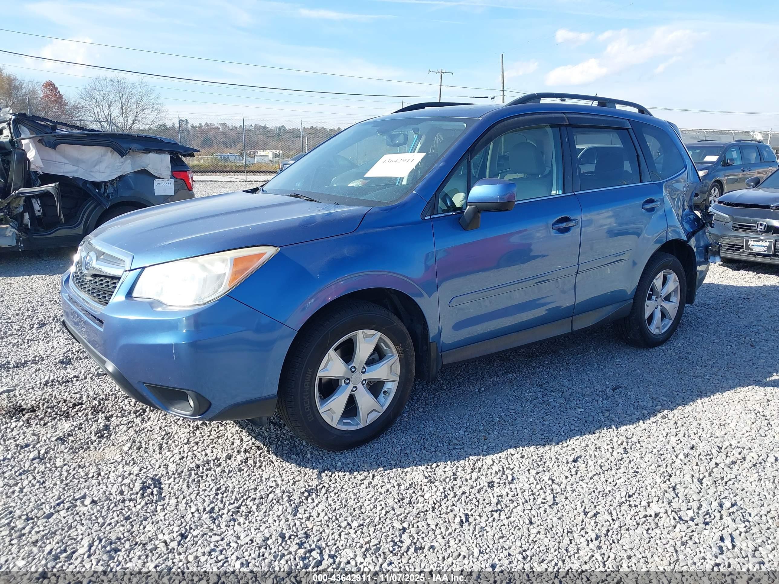 SUBARU FORESTER image 2