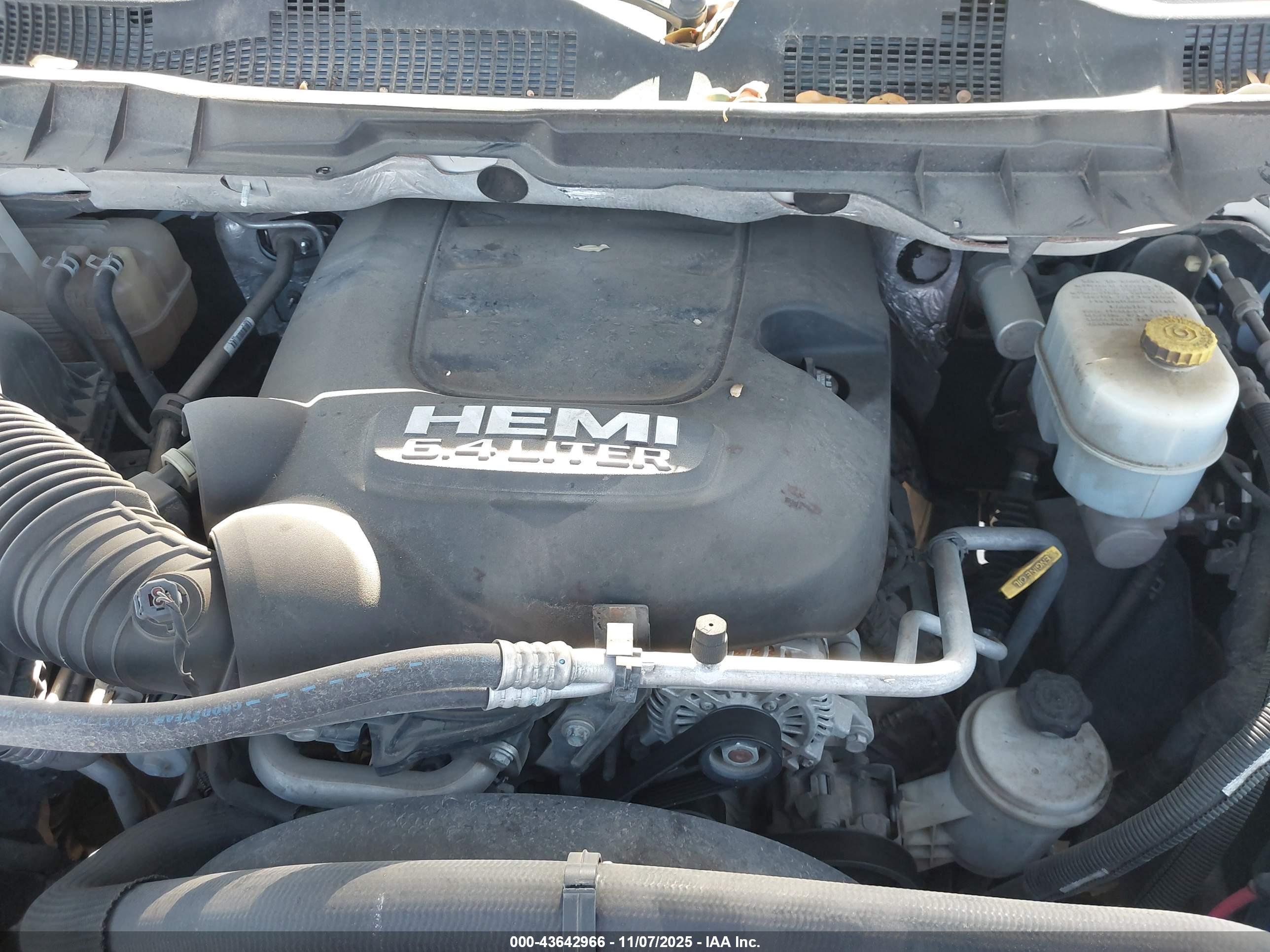 RAM 2500 image 10