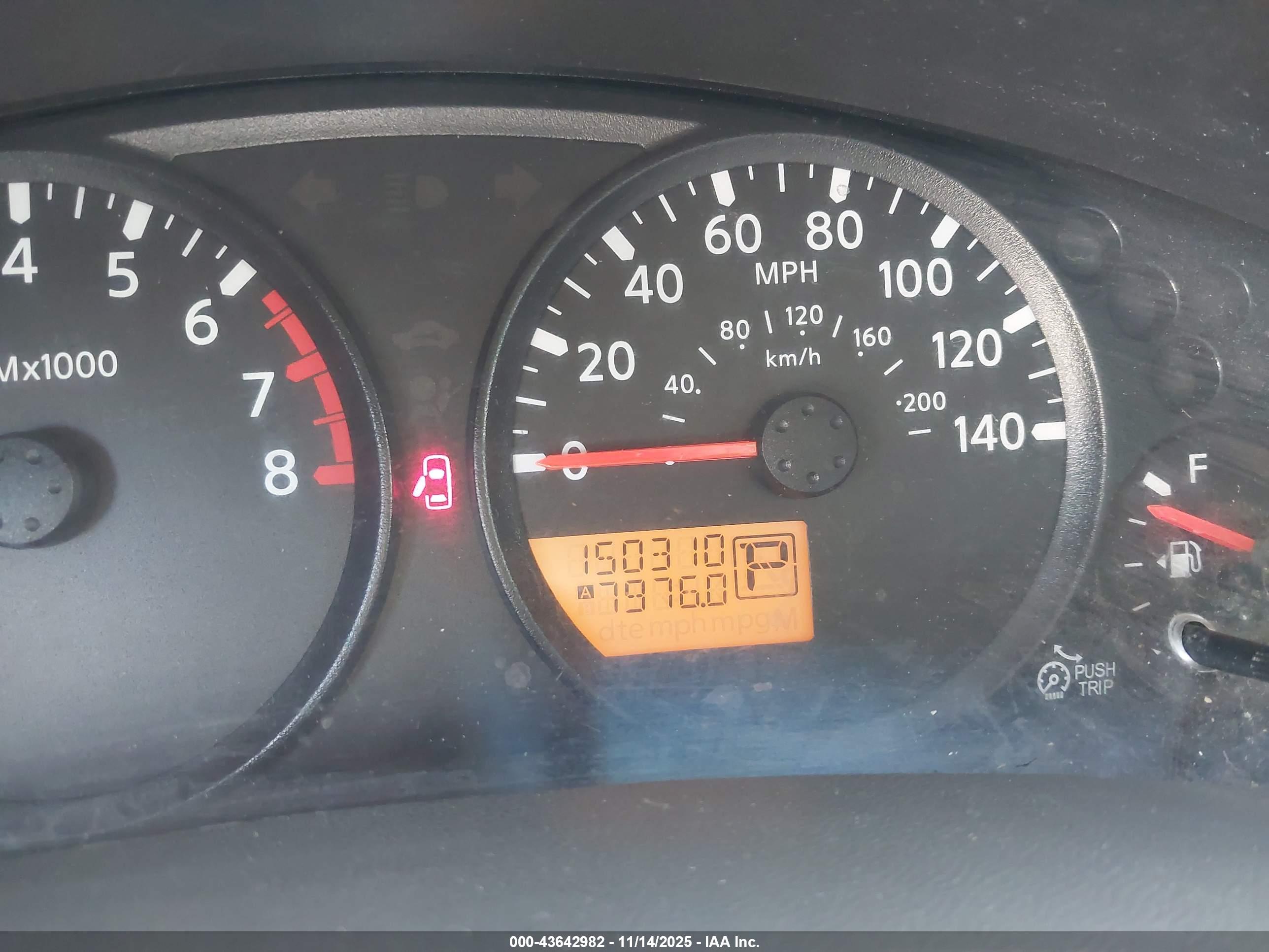 NISSAN FRONTIER image 7
