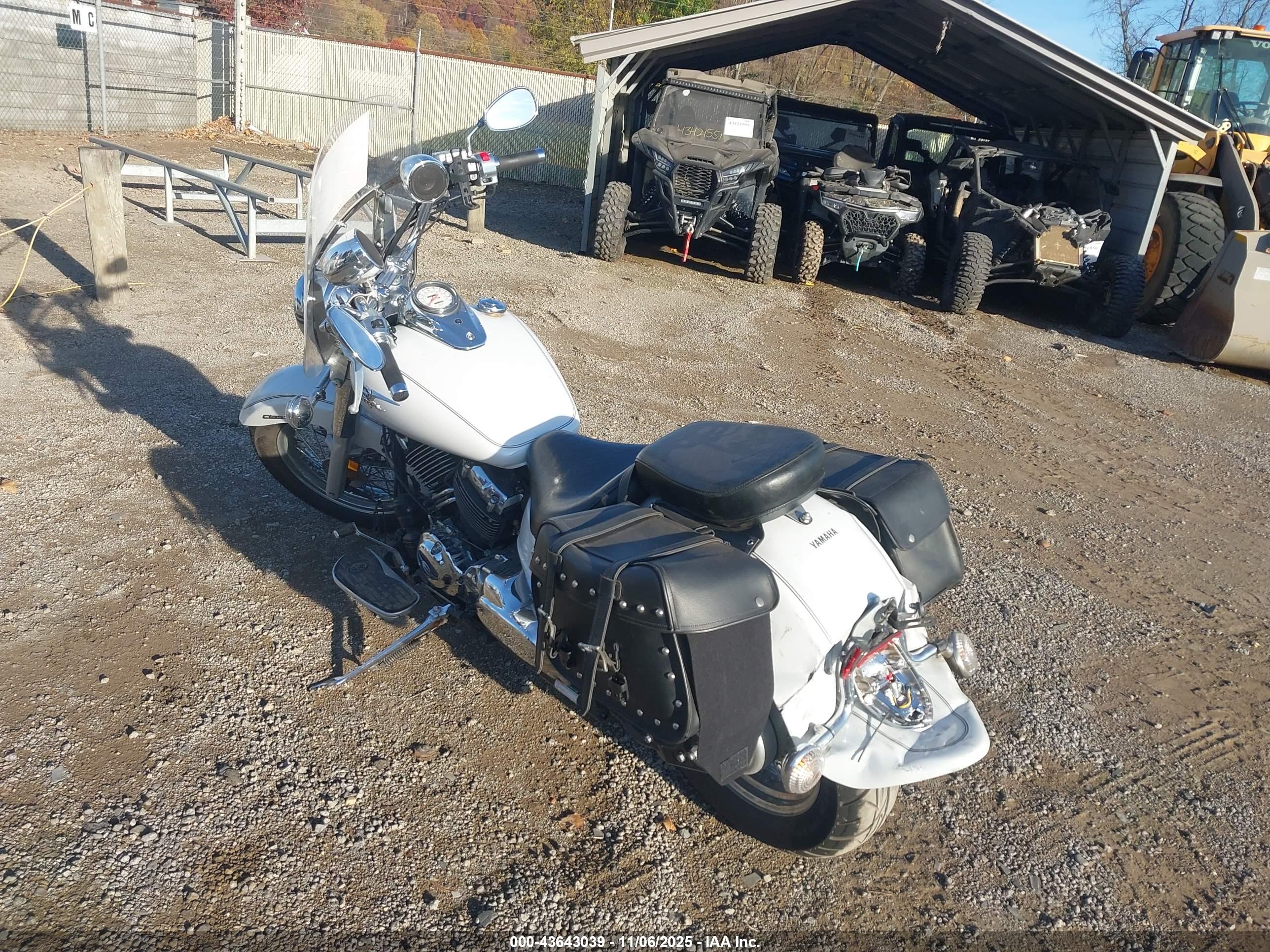 YAMAHA XVS650 image 3