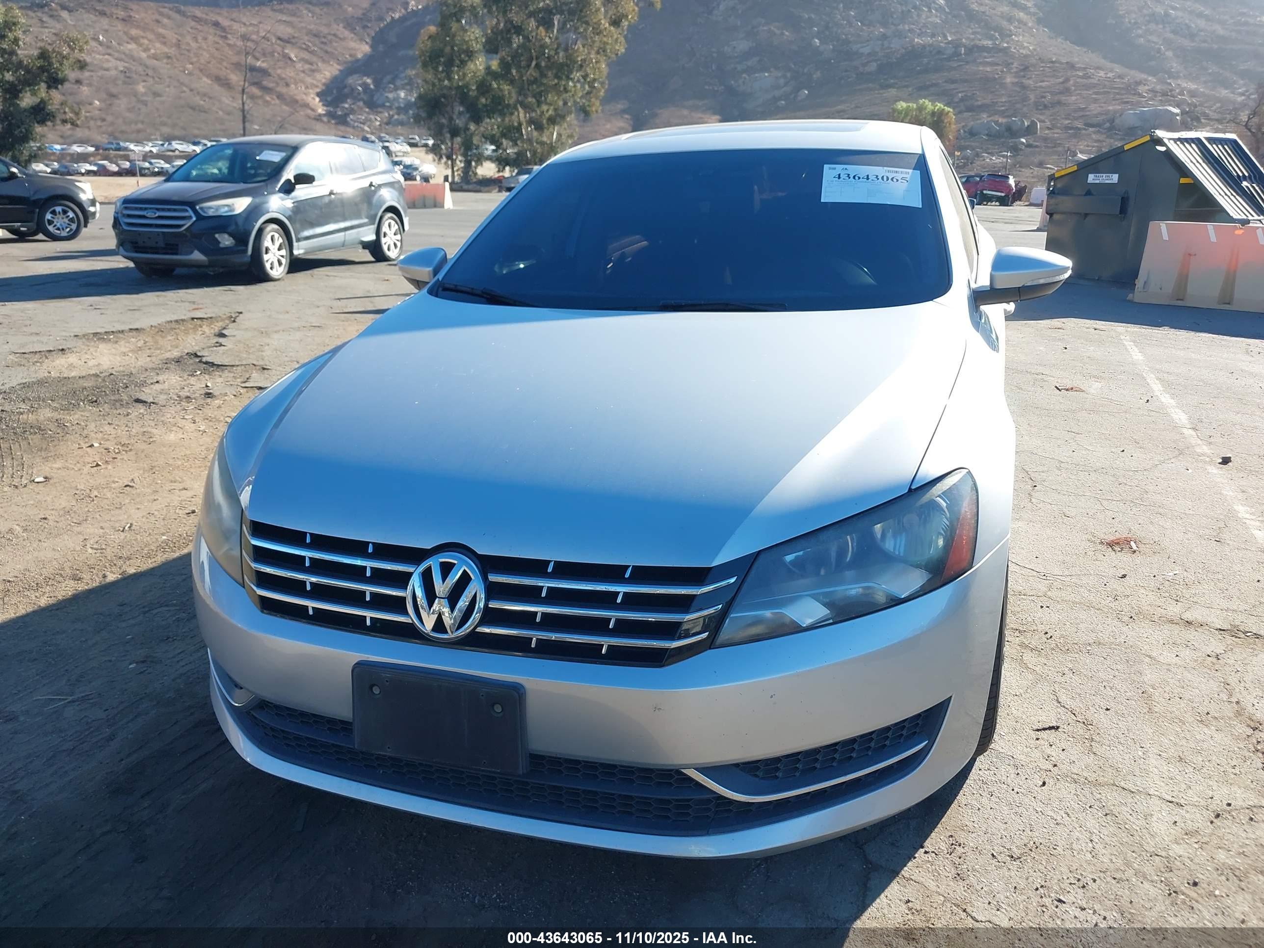 VOLKSWAGEN PASSAT image 6