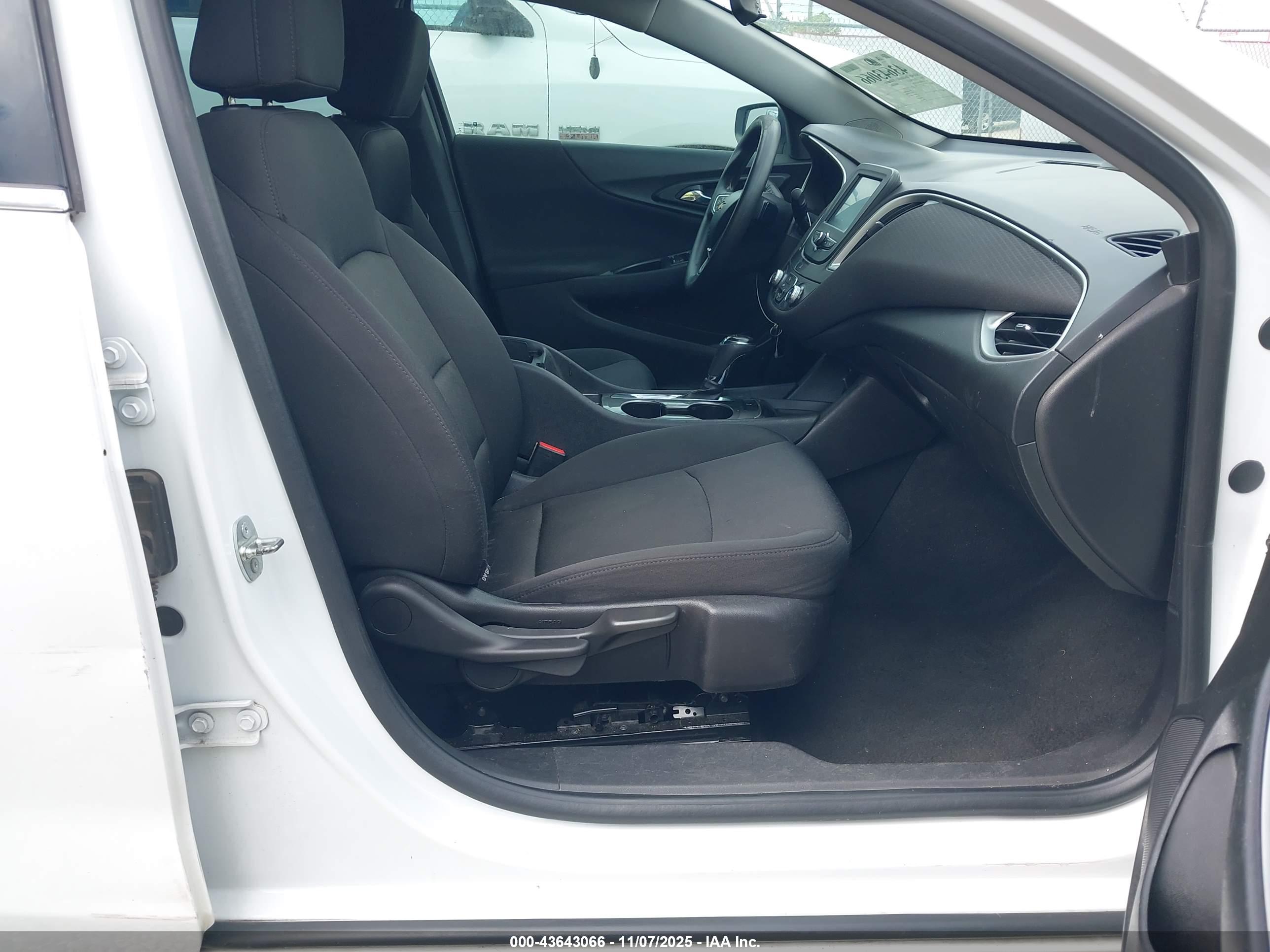 CHEVROLET MALIBU image 5
