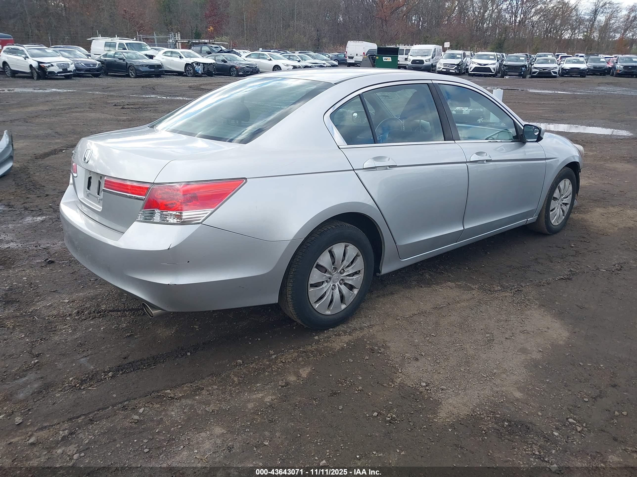 HONDA ACCORD image 4