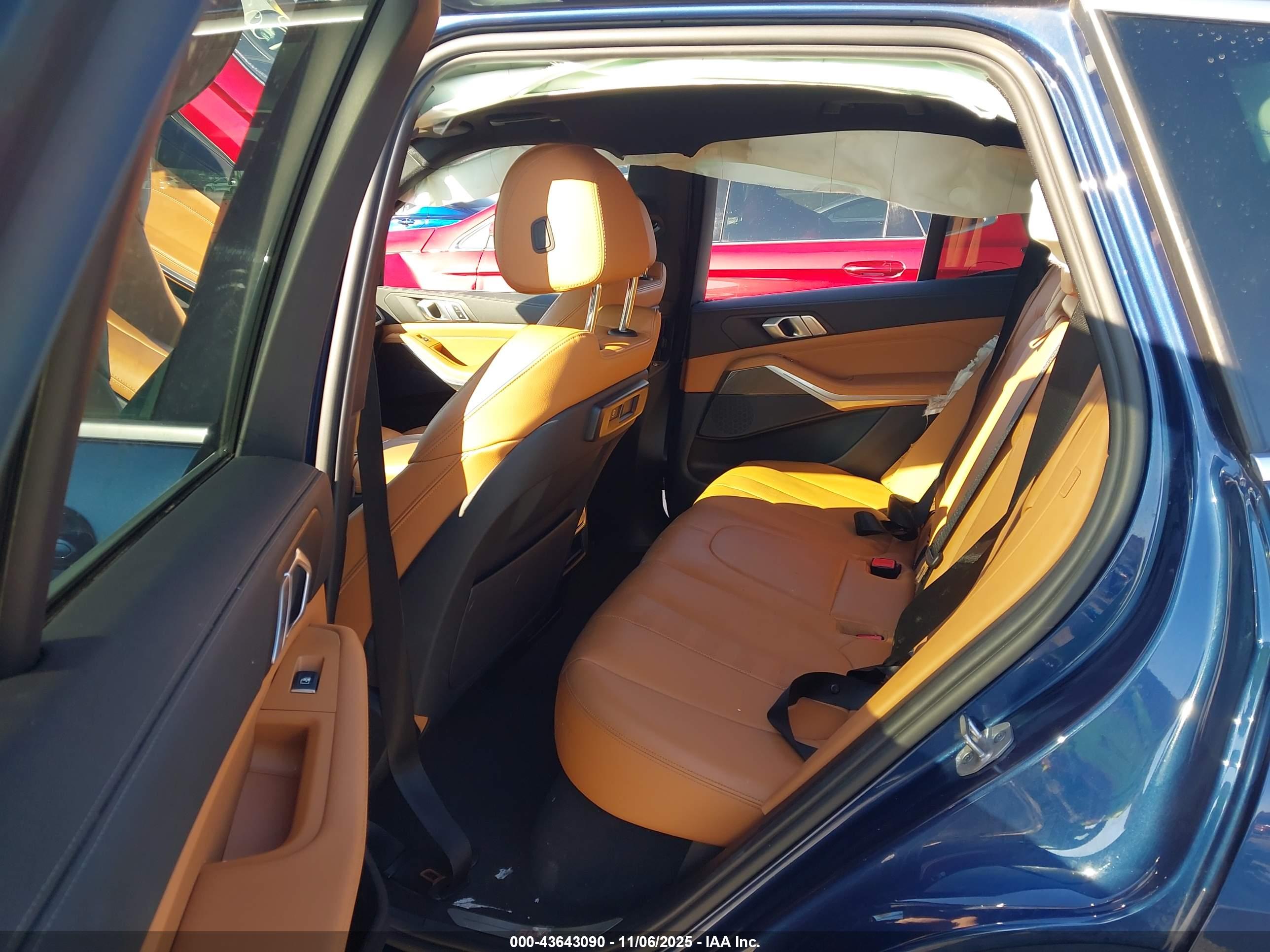 BMW X5 image 8