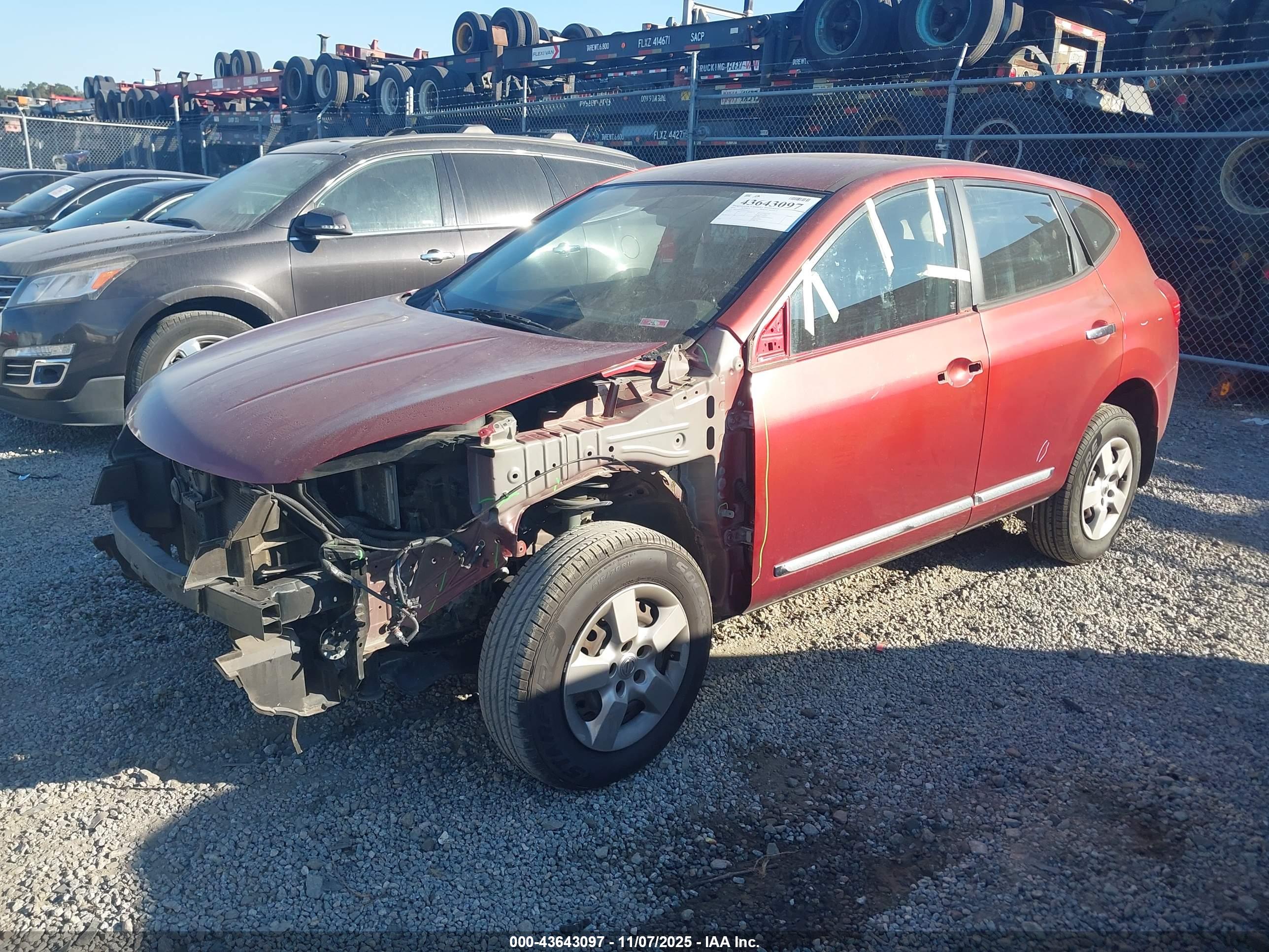 NISSAN ROGUE image 2