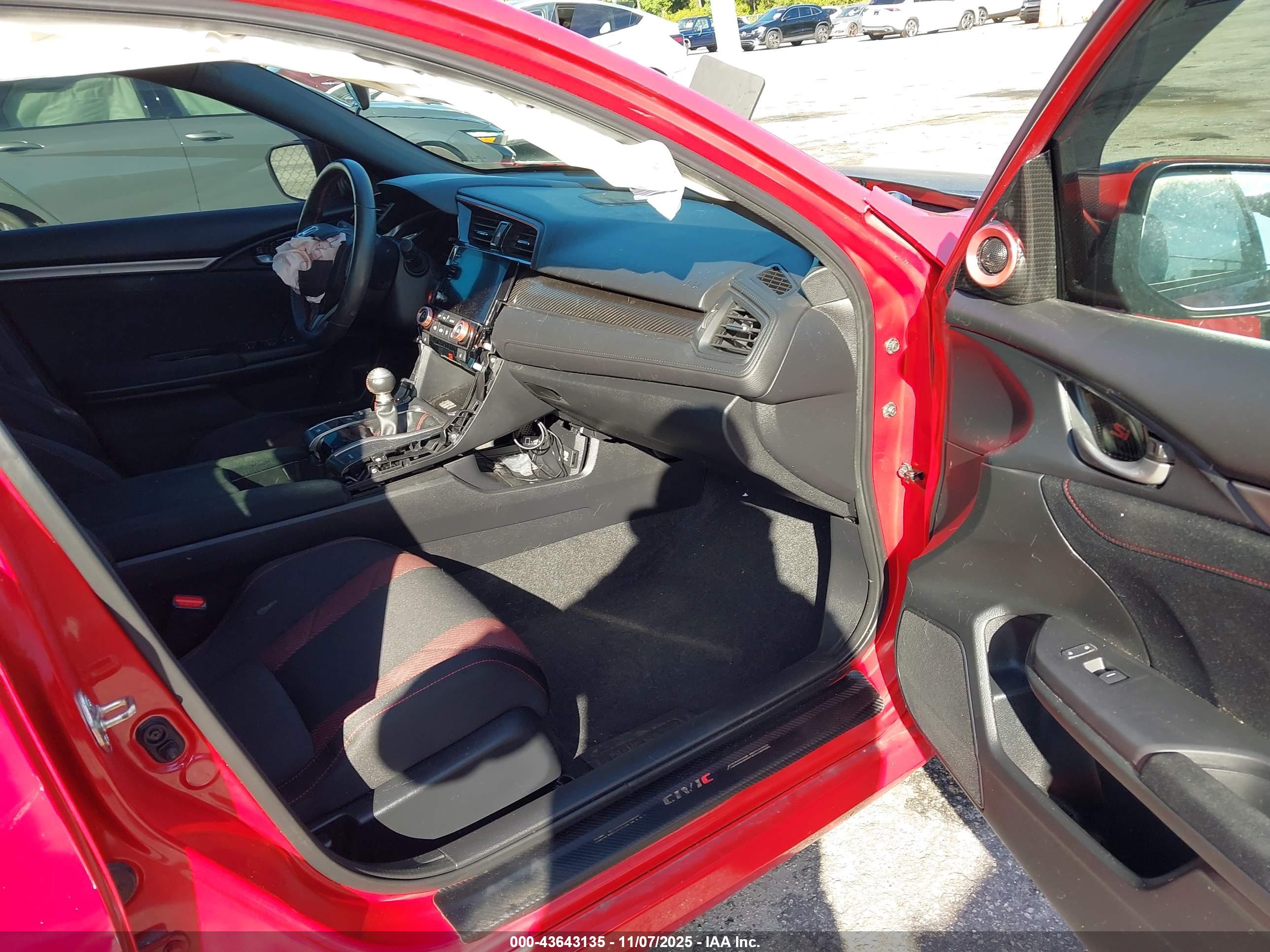 HONDA CIVIC image 5