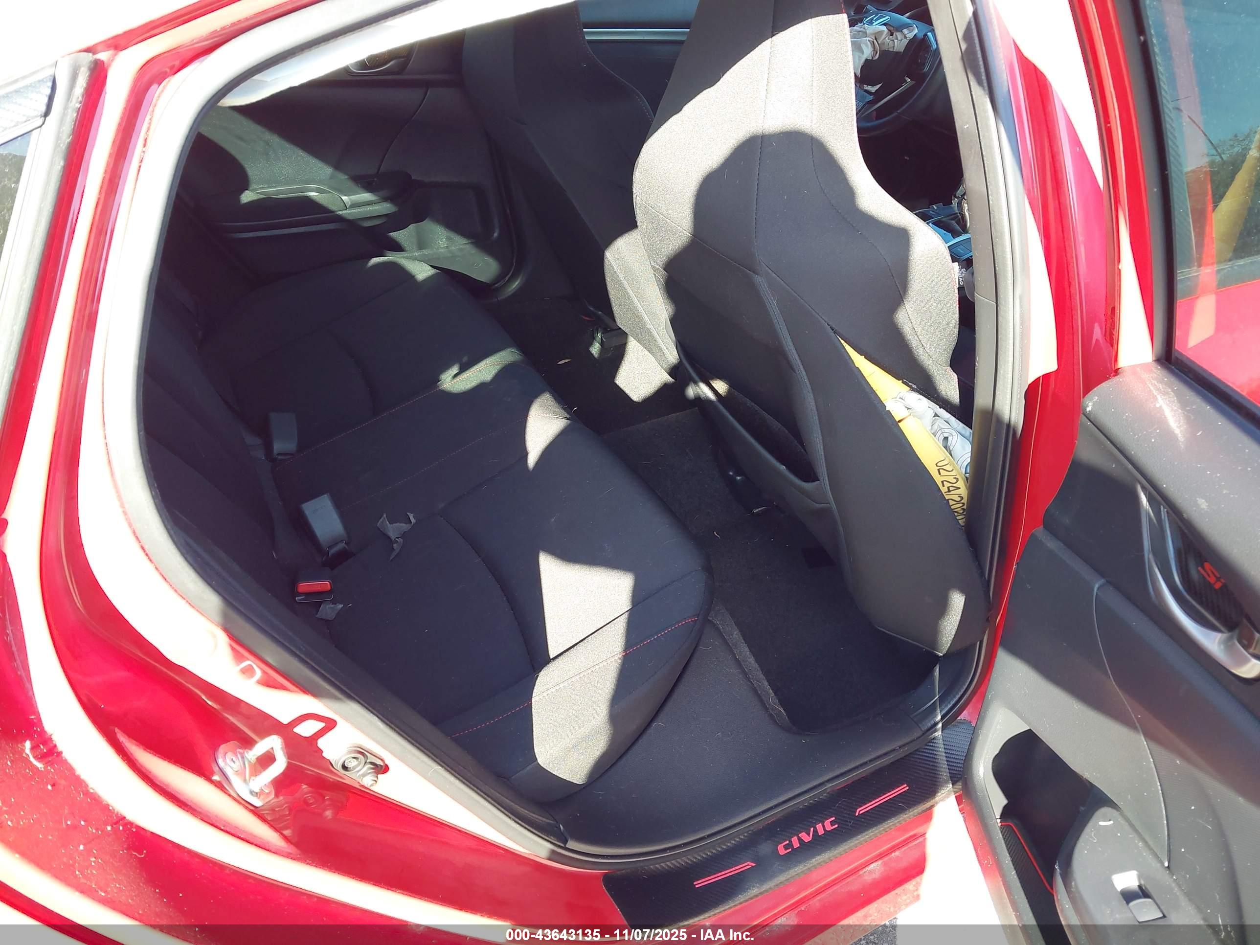 HONDA CIVIC image 8