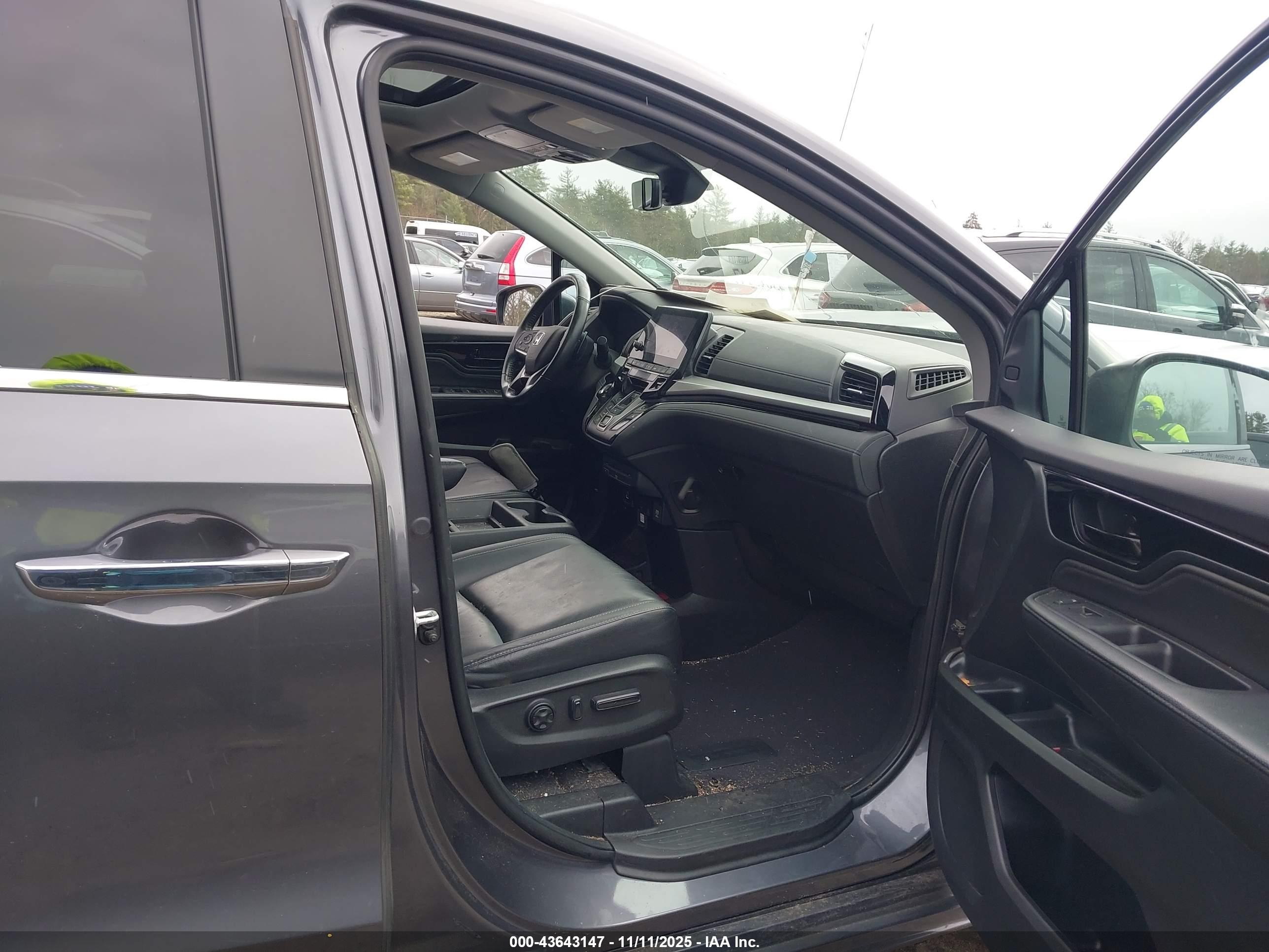 HONDA ODYSSEY image 5