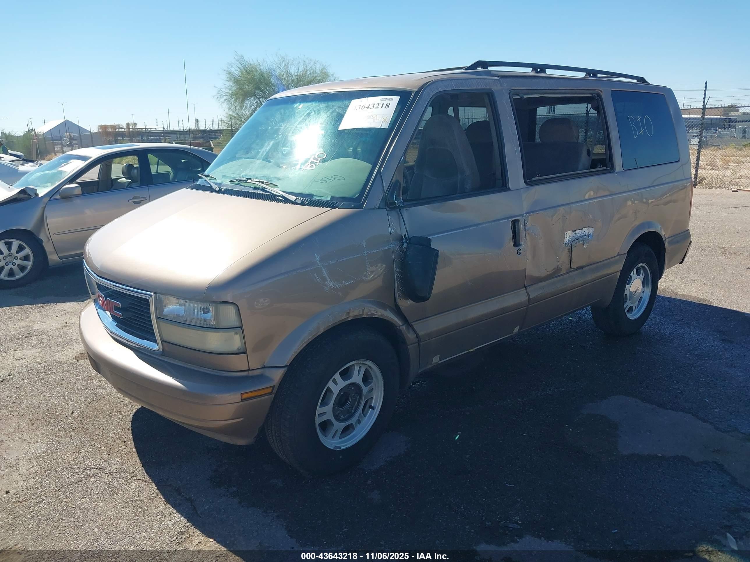 GMC SAFARI image 2