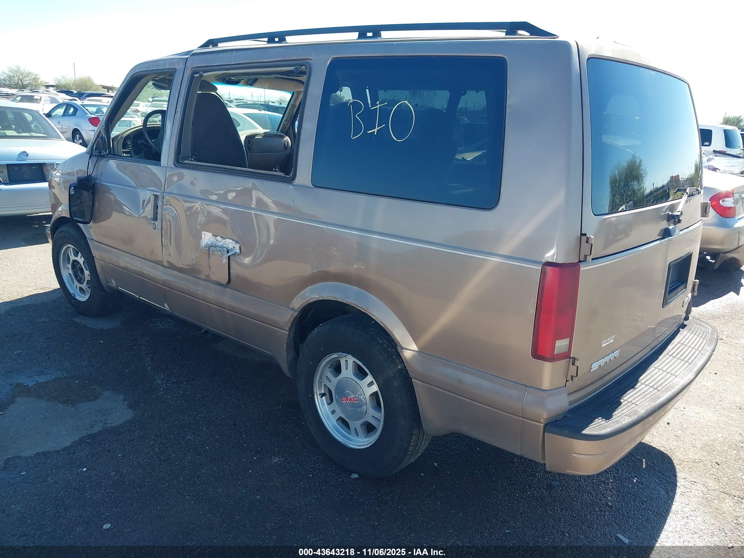 GMC SAFARI image 3