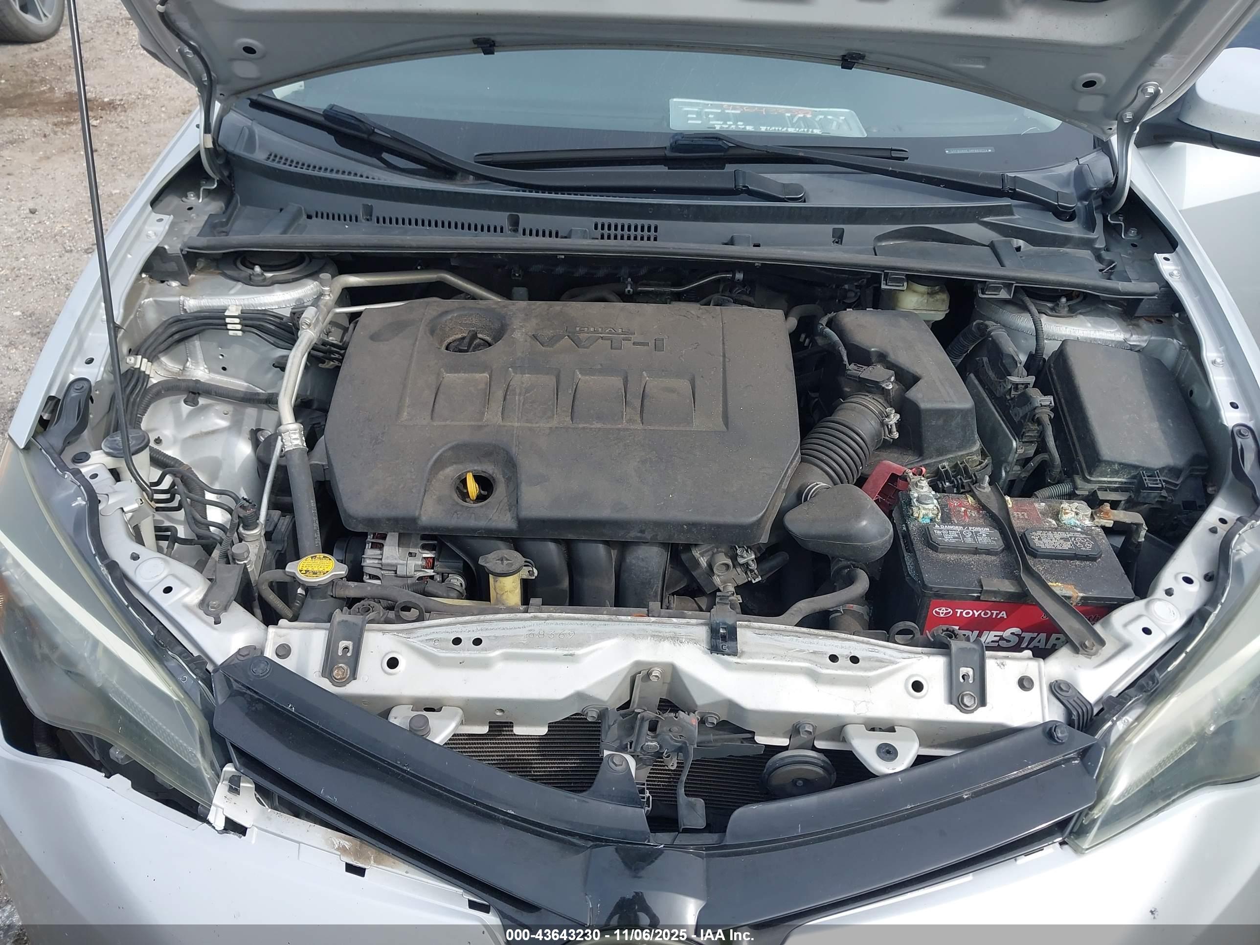 TOYOTA COROLLA image 10