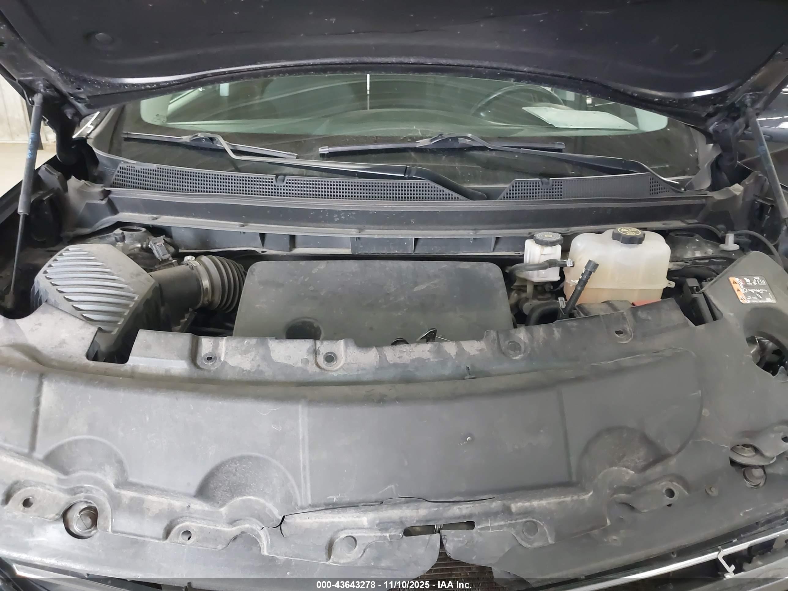 CHEVROLET TRAVERSE image 10