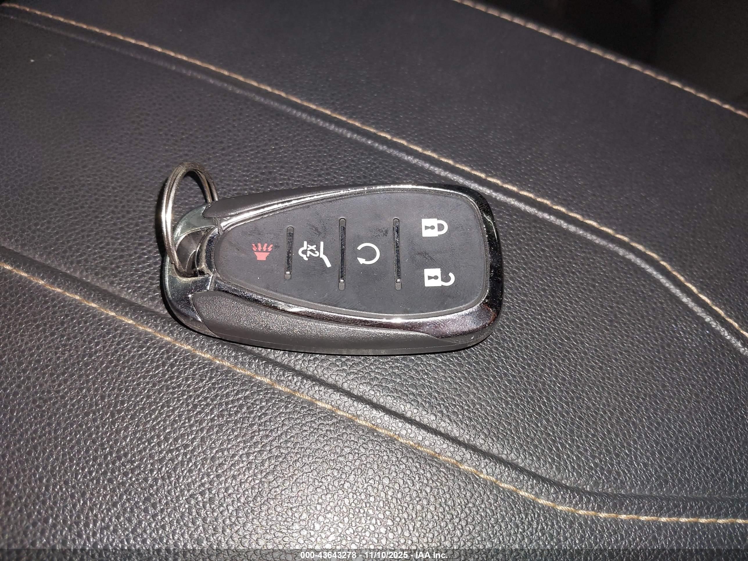 CHEVROLET TRAVERSE image 11