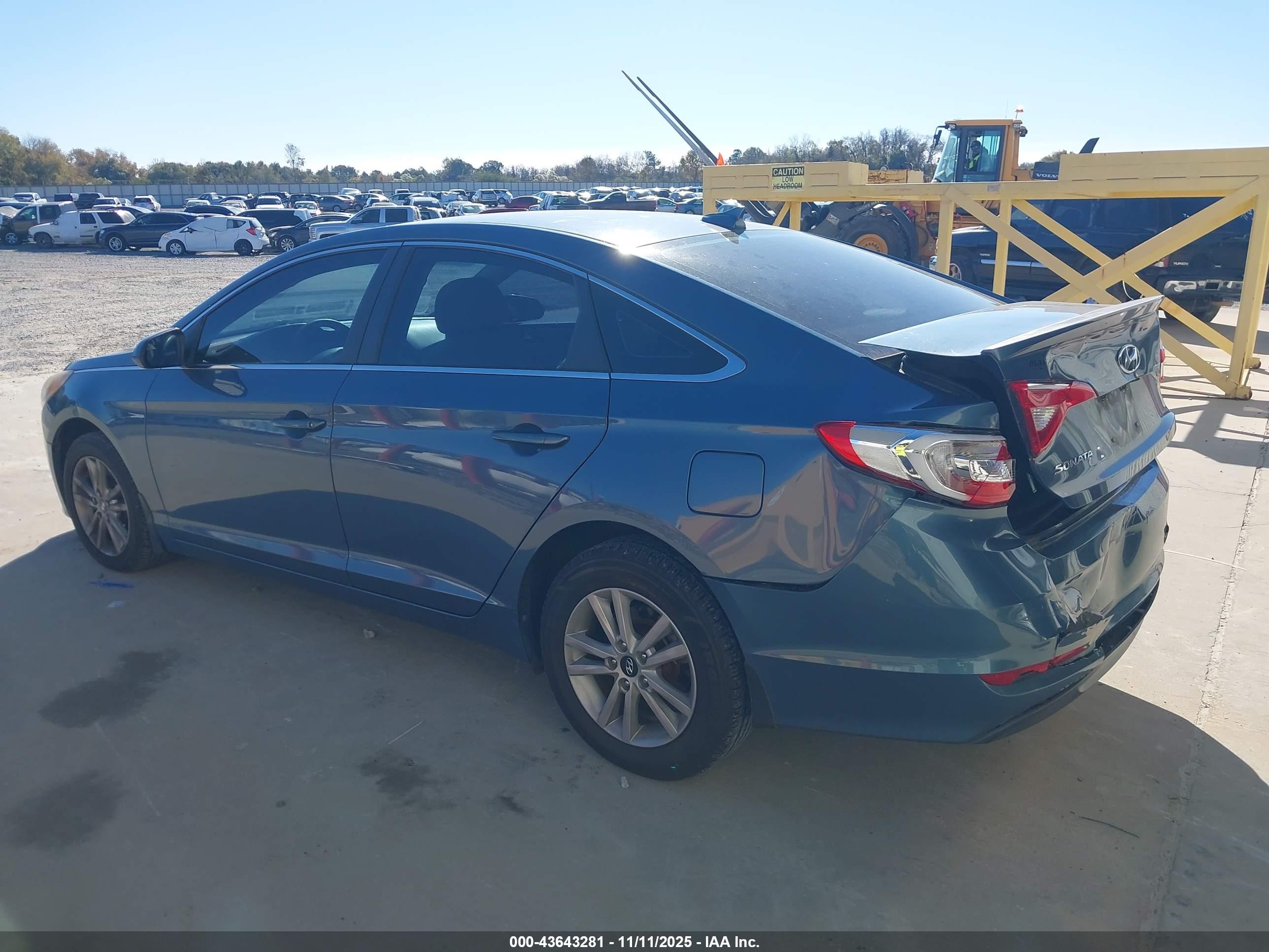 HYUNDAI SONATA image 3